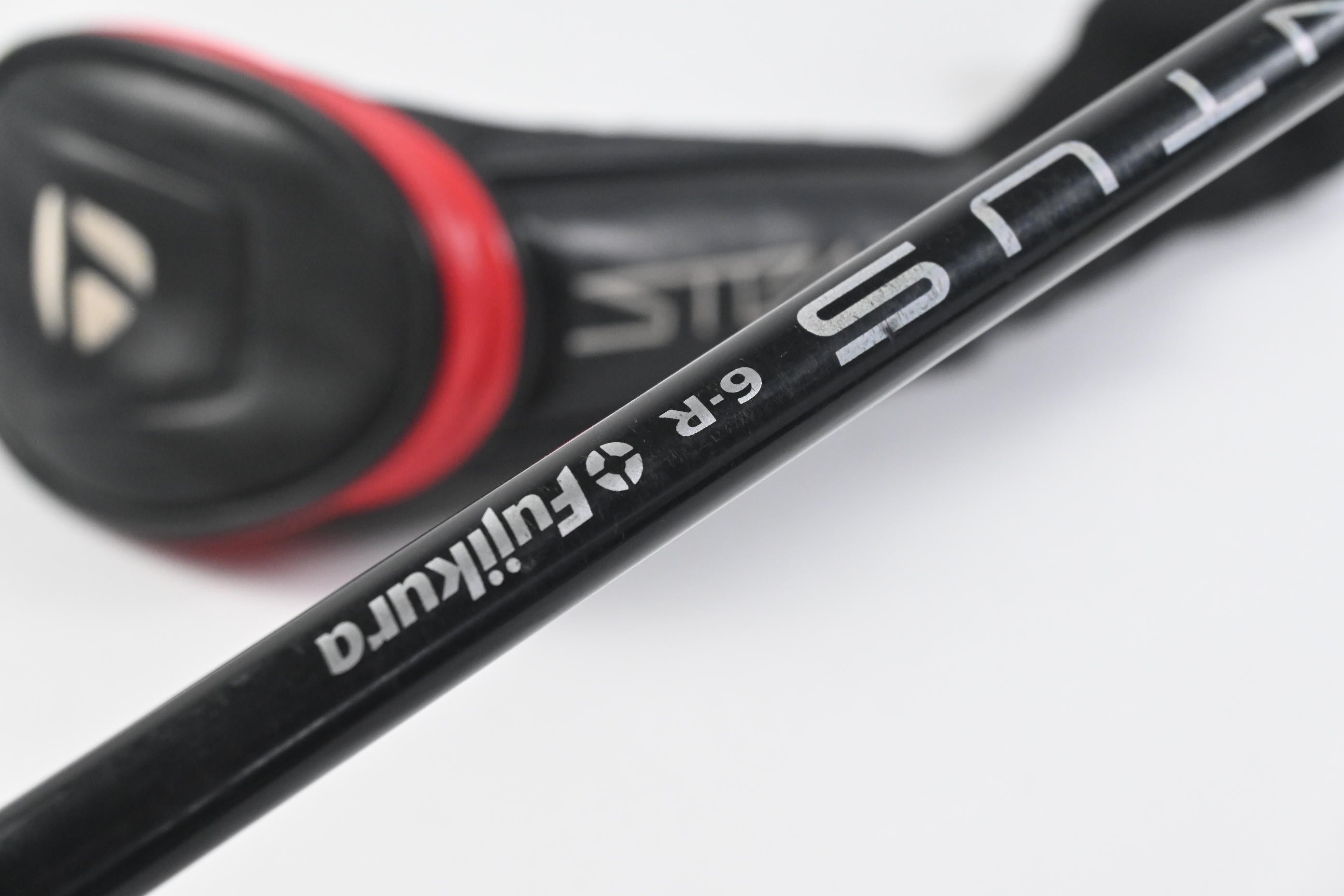 Taylormade Stealth #4 Hybrid / 22 Degree / Regular Flex Fujikura Ventus Red 6