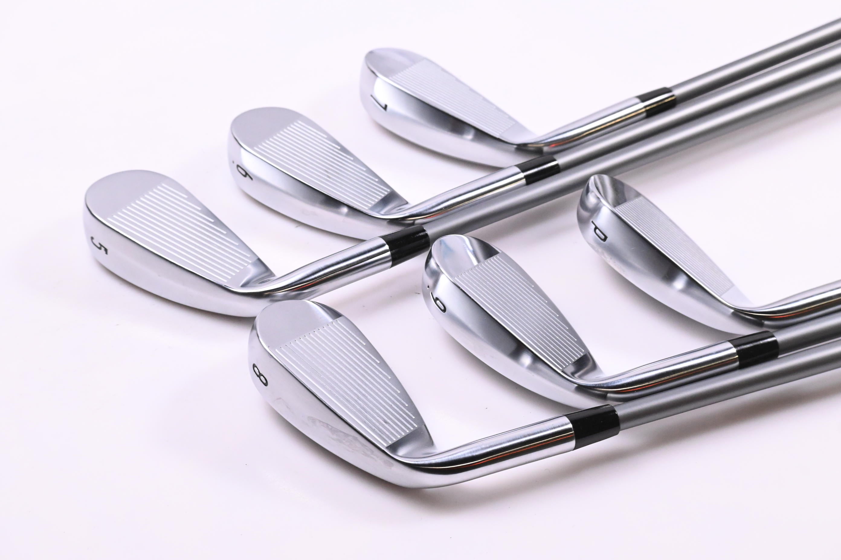 Callaway Quantum Max OS Irons / 5-PW / Regular Flex Denali Frost Silver 60