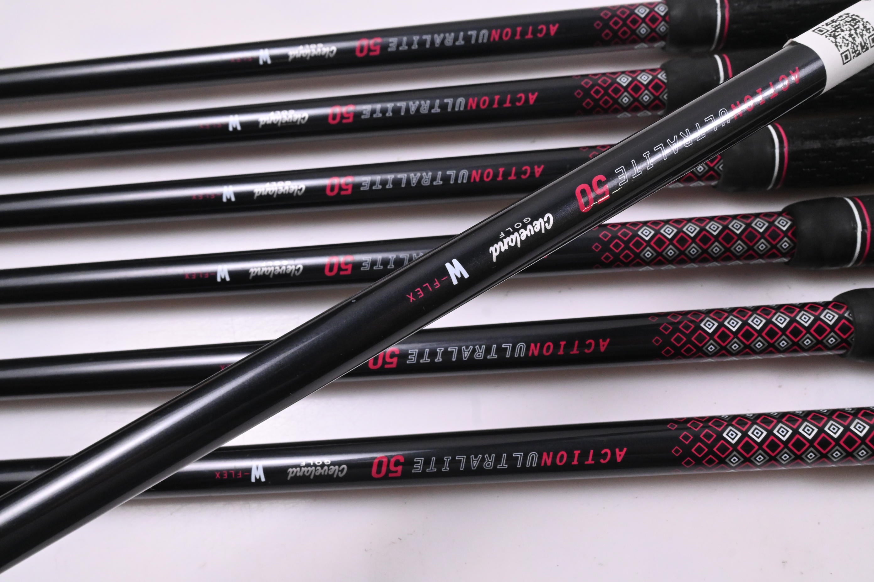 Ladies Cleveland 588 Altitude Irons / 6-PW+GW+SW / Ladies Flex UltraLite 50