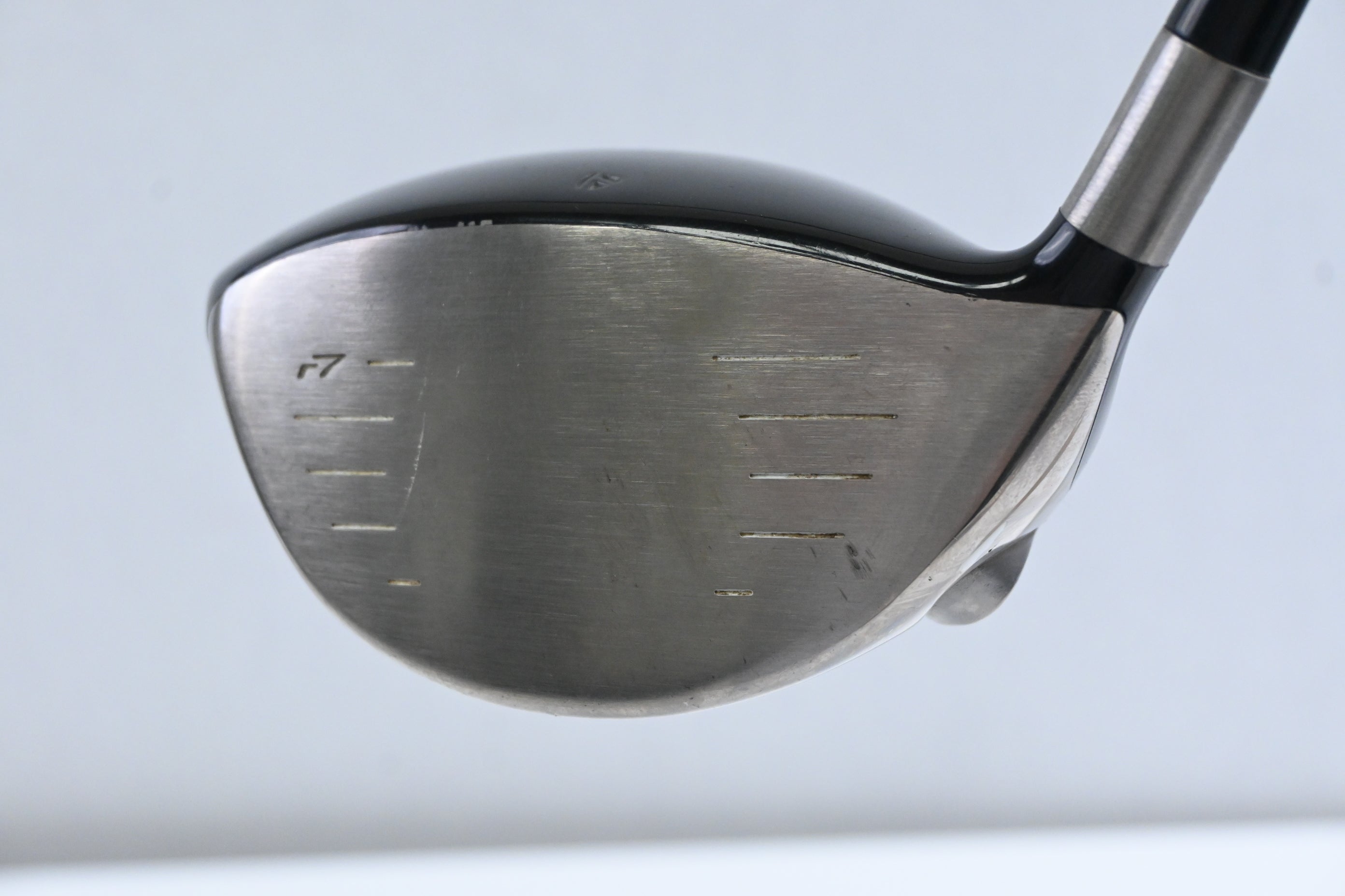 Taylormade R7 425 Driver / 9.5 Degree / Regular Flex Fujikura REAX 65 Shaft