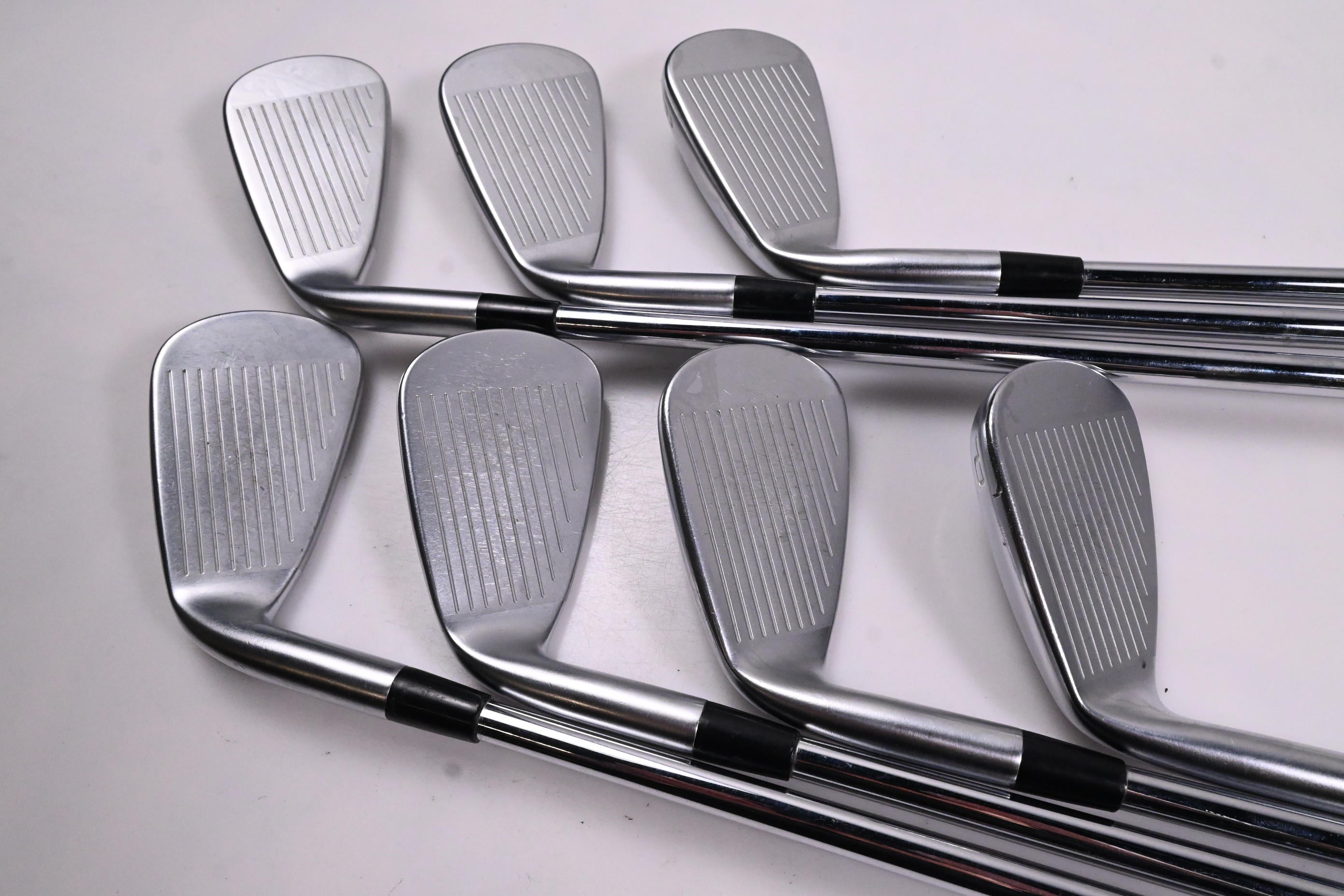 Mizuno JPX 923 Hot Metal Irons / 4-PW / Stiff Flex N.S.Pro Modus³ Tour 120