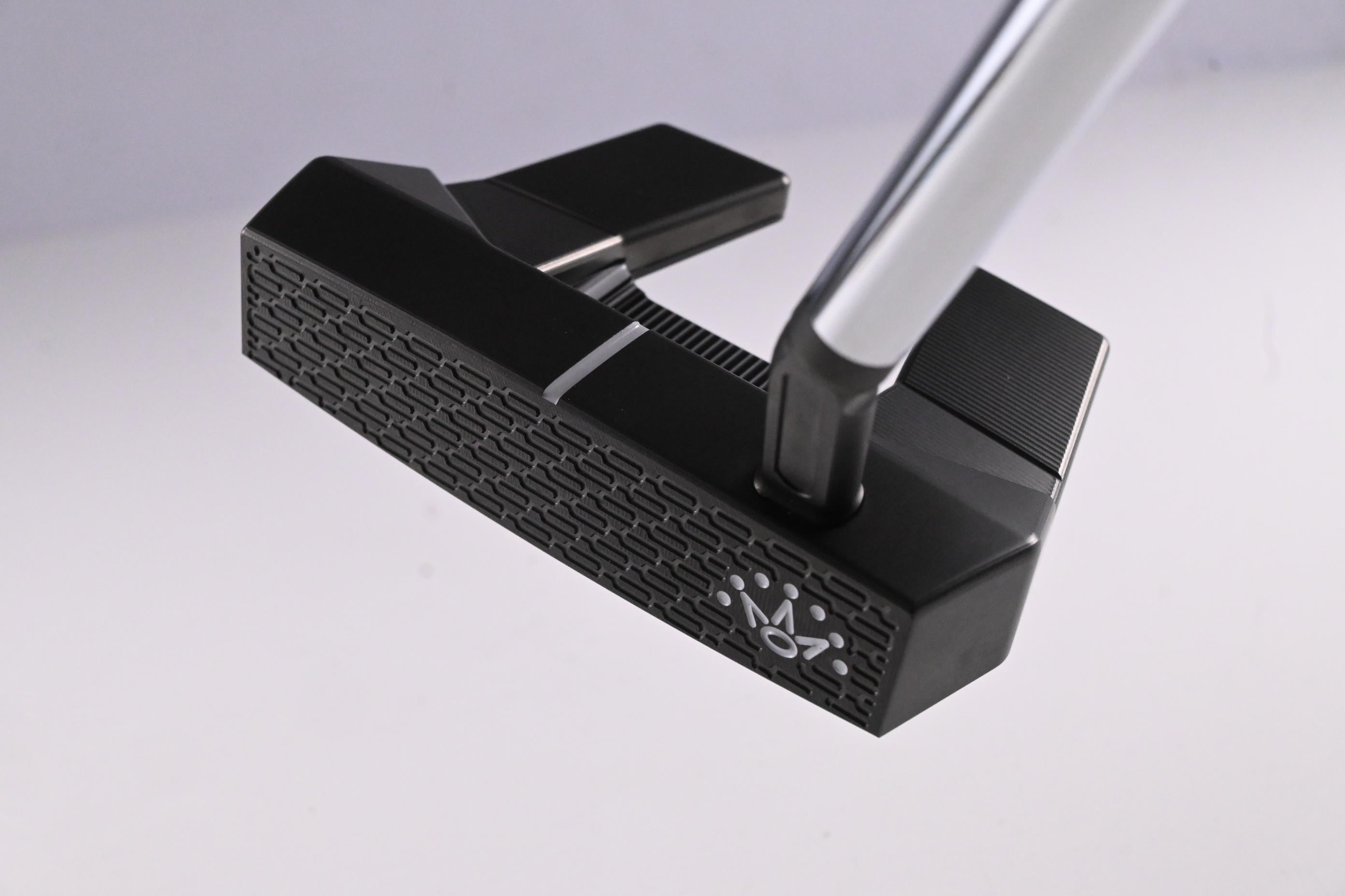 Scotty Cameron Phantom Black 5.5 Putter / 35 Inch