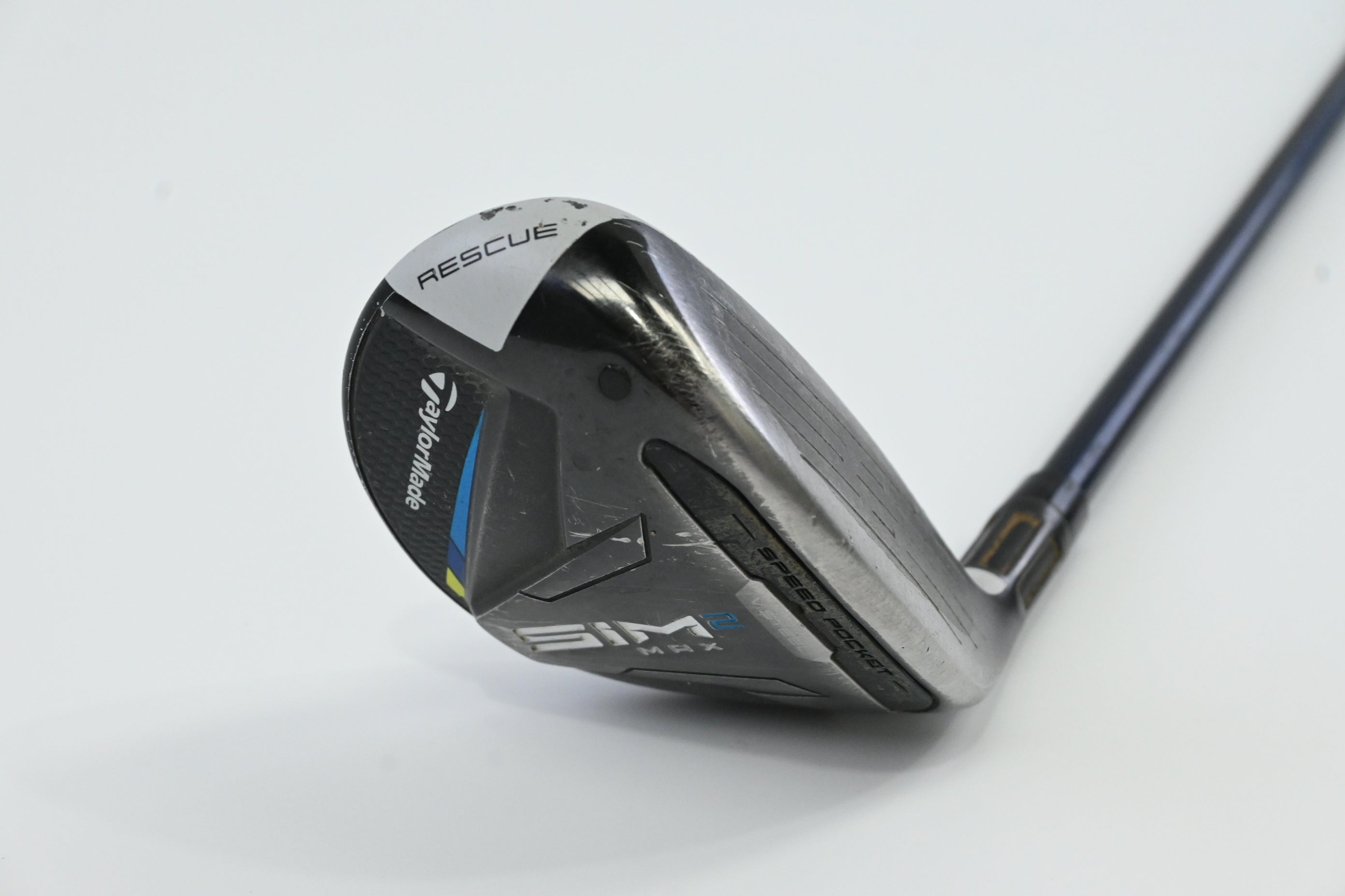 Taylormade SIM2 Max #4 Hybrid / 22 Degree / Regular Flex Fujikura Ventus Blue 6