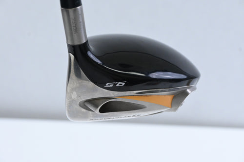 Taylormade R7 425 Driver / 9.5 Degree / Regular Flex Fujikura REAX 65 Shaft