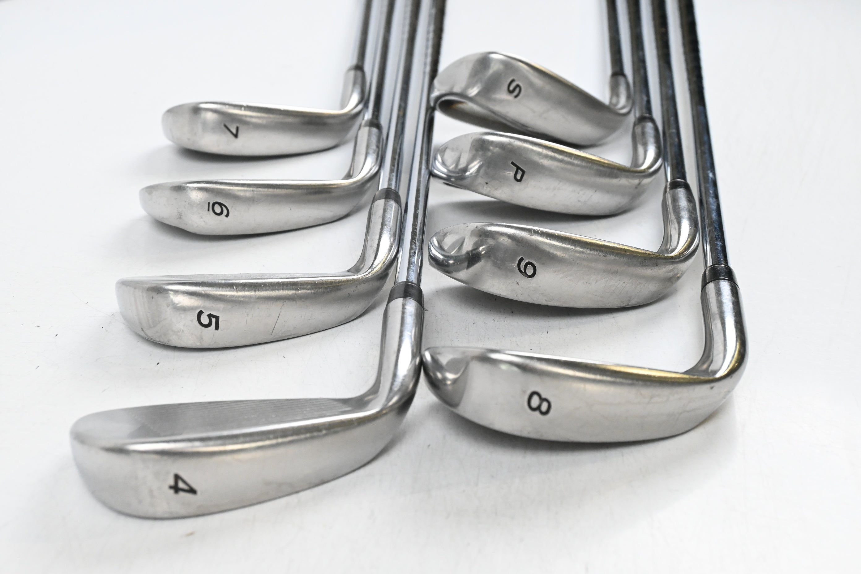 Taylormade R7 Draw Irons / 4-PW+SW / Regular Flex T-Step 90 Shafts