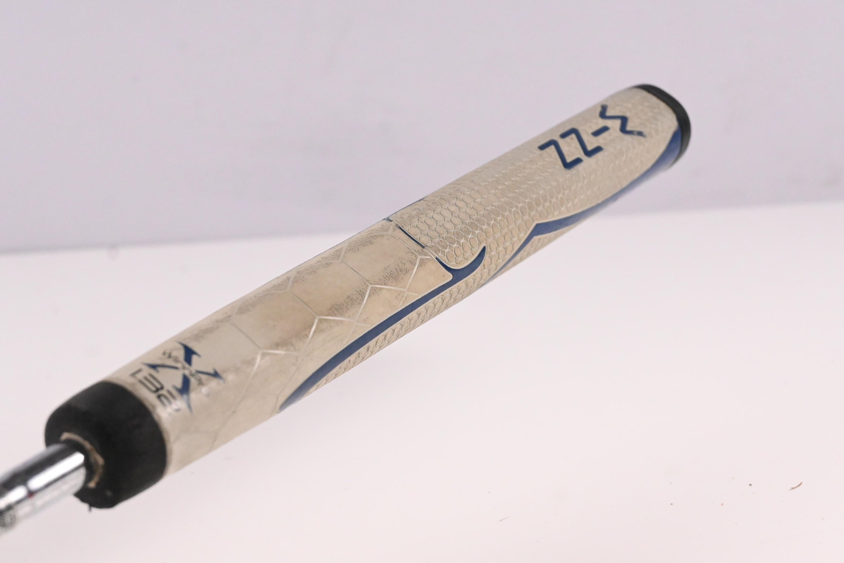 Yes! C-Groove Calllie-12 Putter / 35 Inch