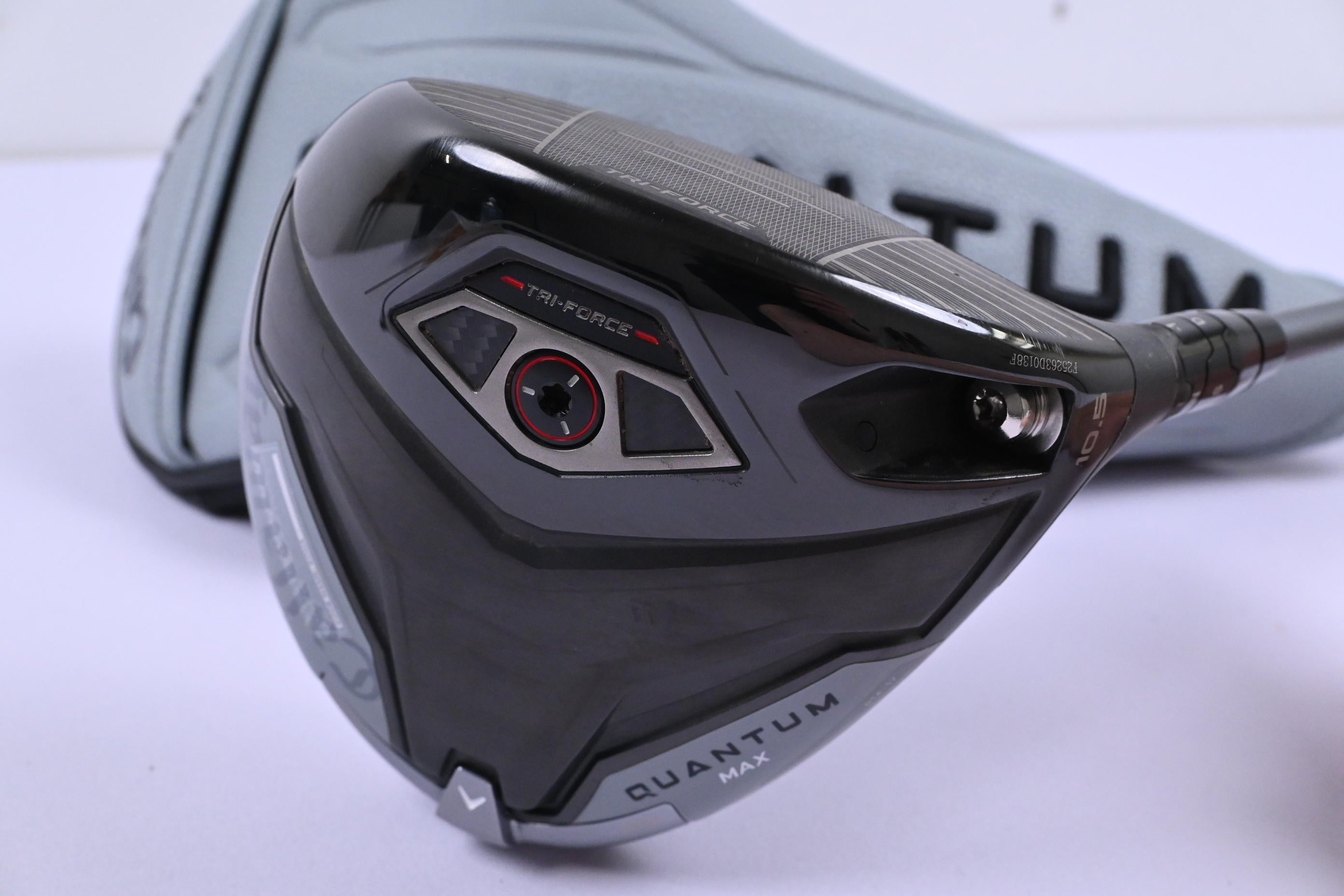 Callaway Quantum Max Driver / 10.5 Degree / Stiff Flex Denali Frost Silver 60