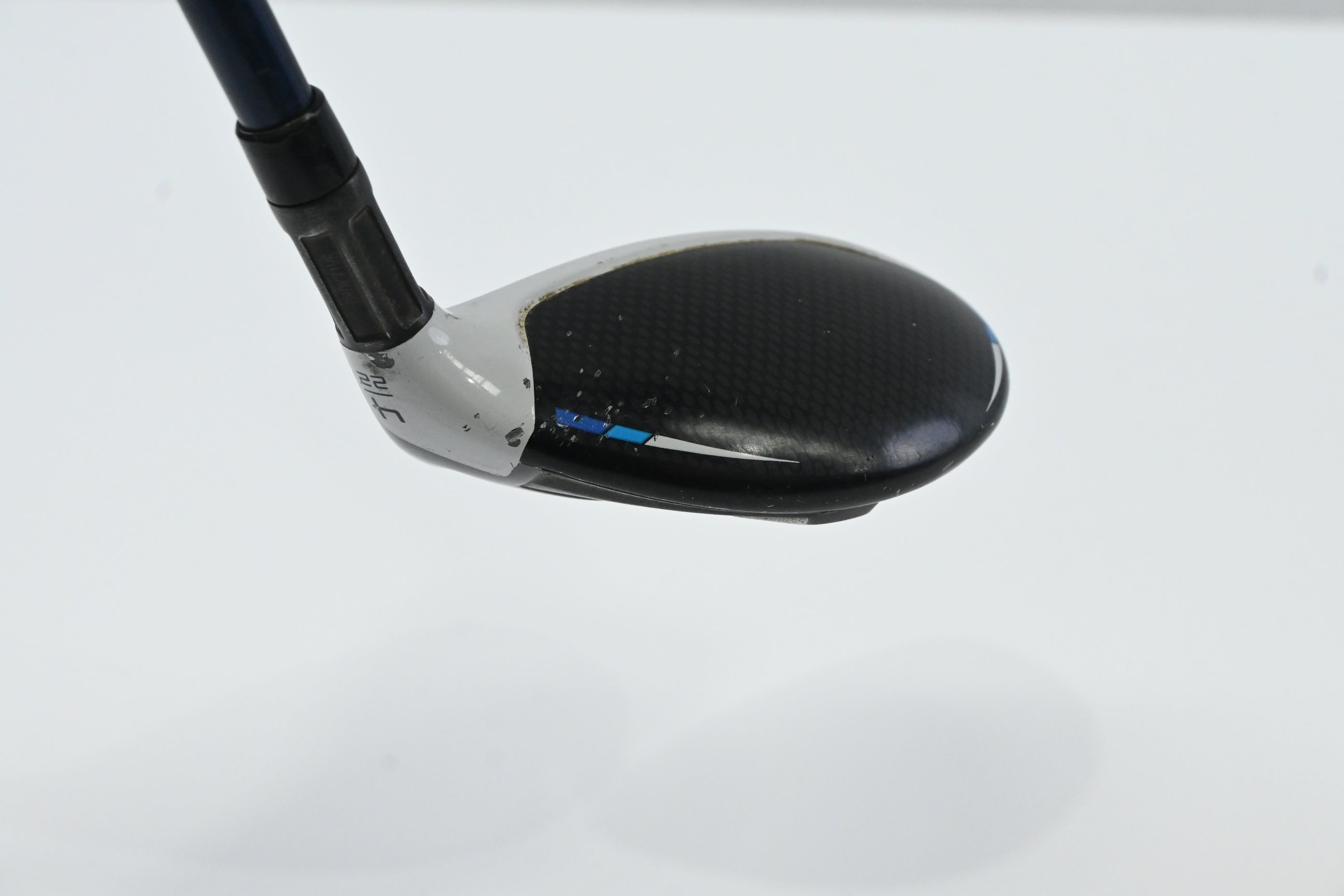 Taylormade SIM2 Max #4 Hybrid / 22 Degree / Regular Flex Fujikura Ventus Blue 6