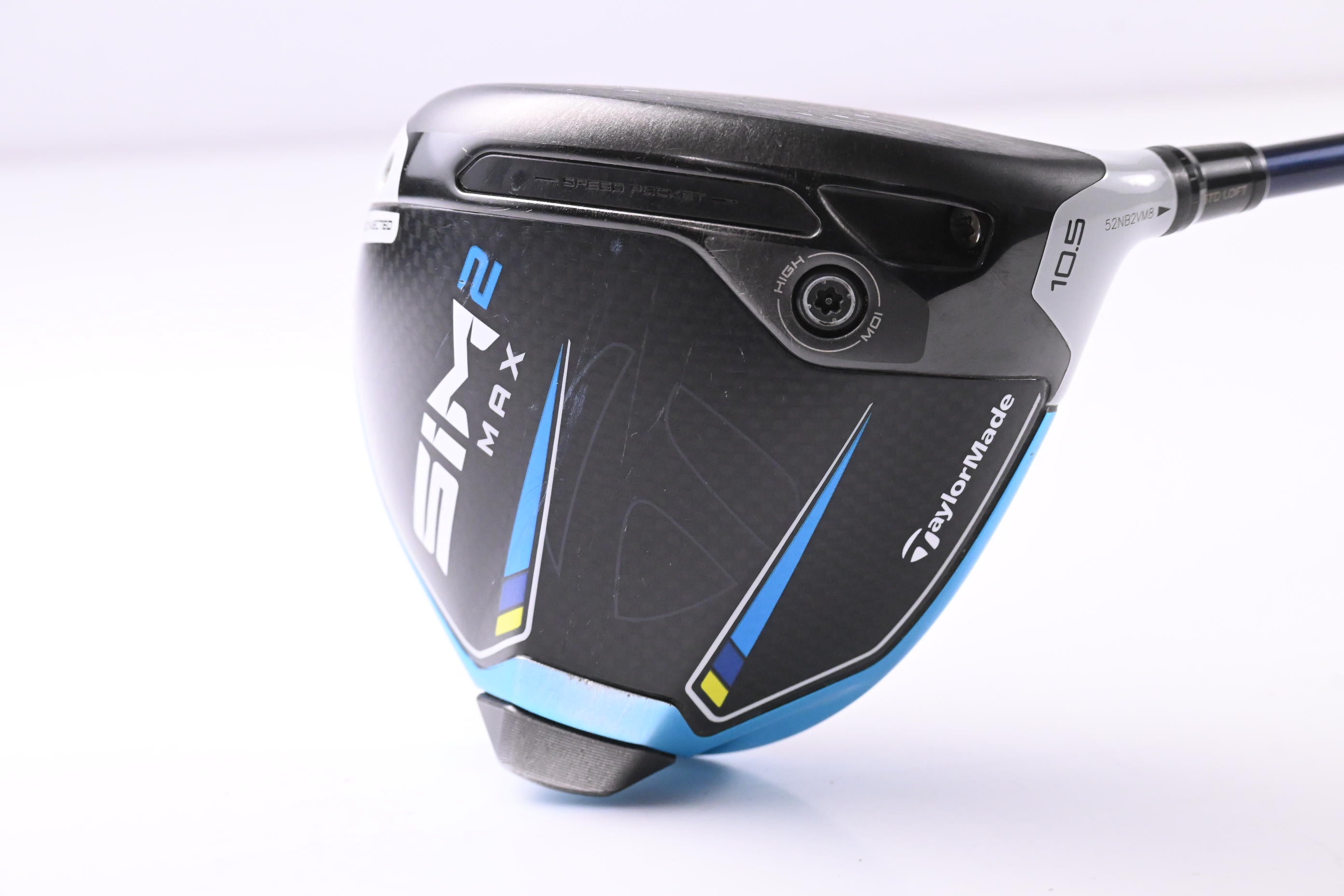 Taylormade SIM2 Max Driver / 10.5 Degree / Regular Flex Fujikura Ventus Blue 5