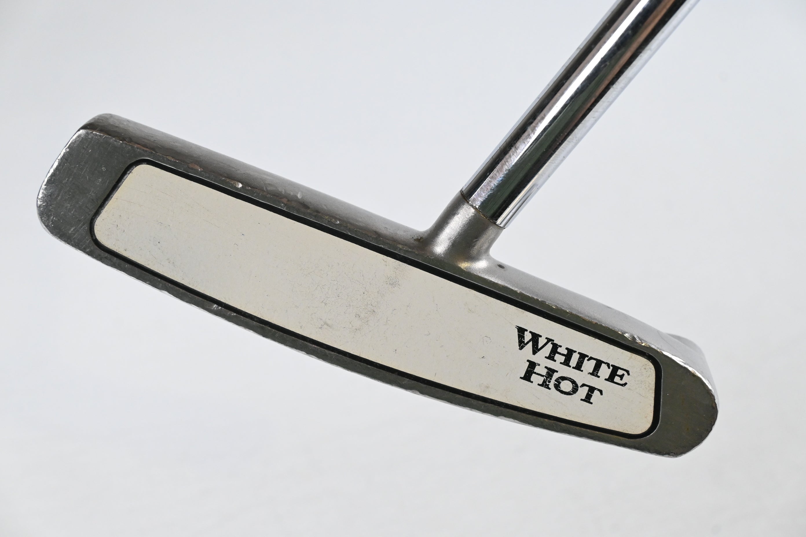 Odyssey White Hot #2 Centre Shafted Putter / 35 Inch