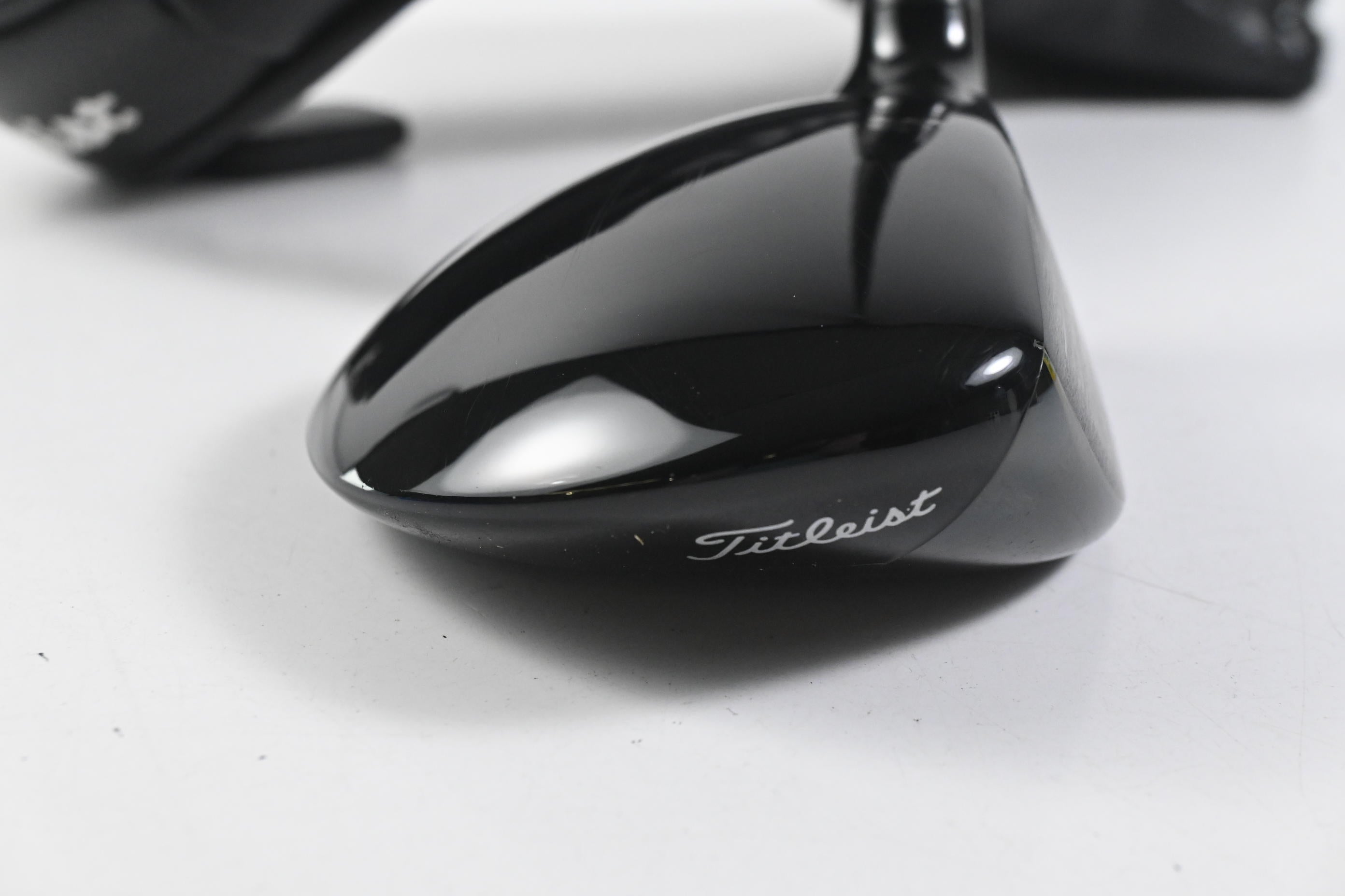 Titleist GT2 #7 Wood / 21 Degree / Stiff Flex Tensei 1K Black 75 Shaft