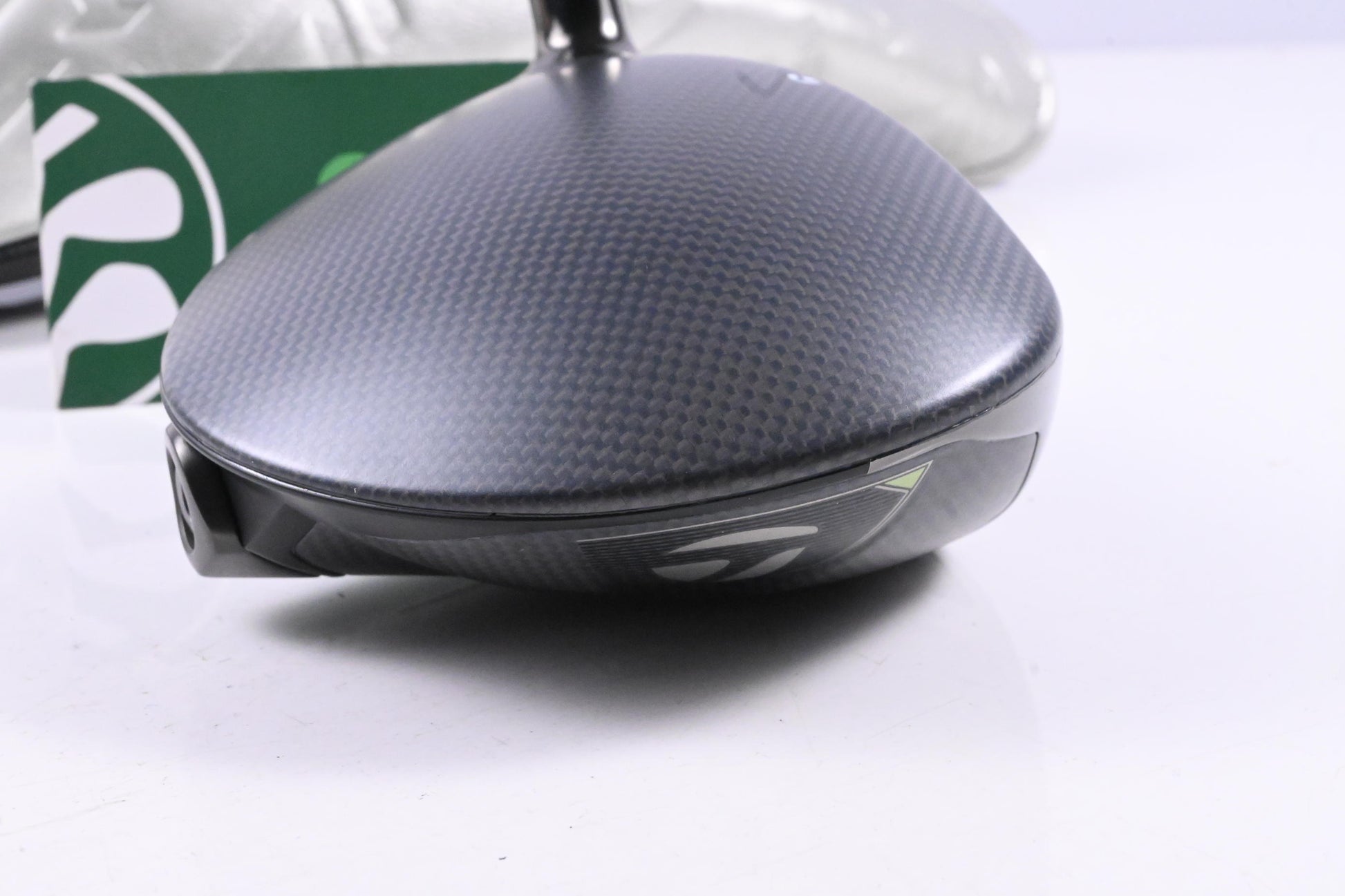 Taylormade Qi35 LS Driver / 9 Degree / Stiff Flex Kai'Li White Dark Waves 60