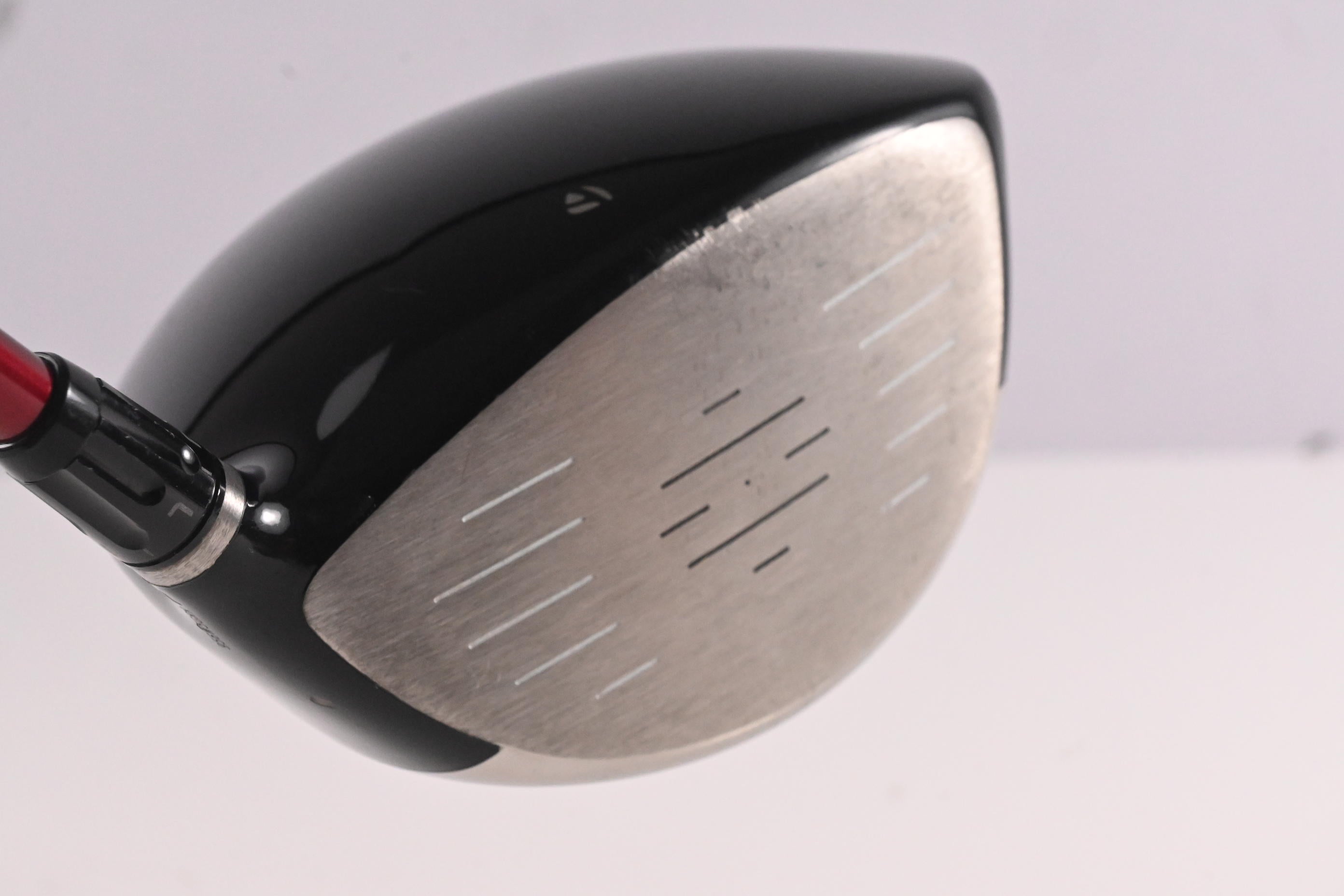 Left Hand Taylormade R9 460 Driver / 9.5 Degree / Stiff Flex Aldila Reax 60