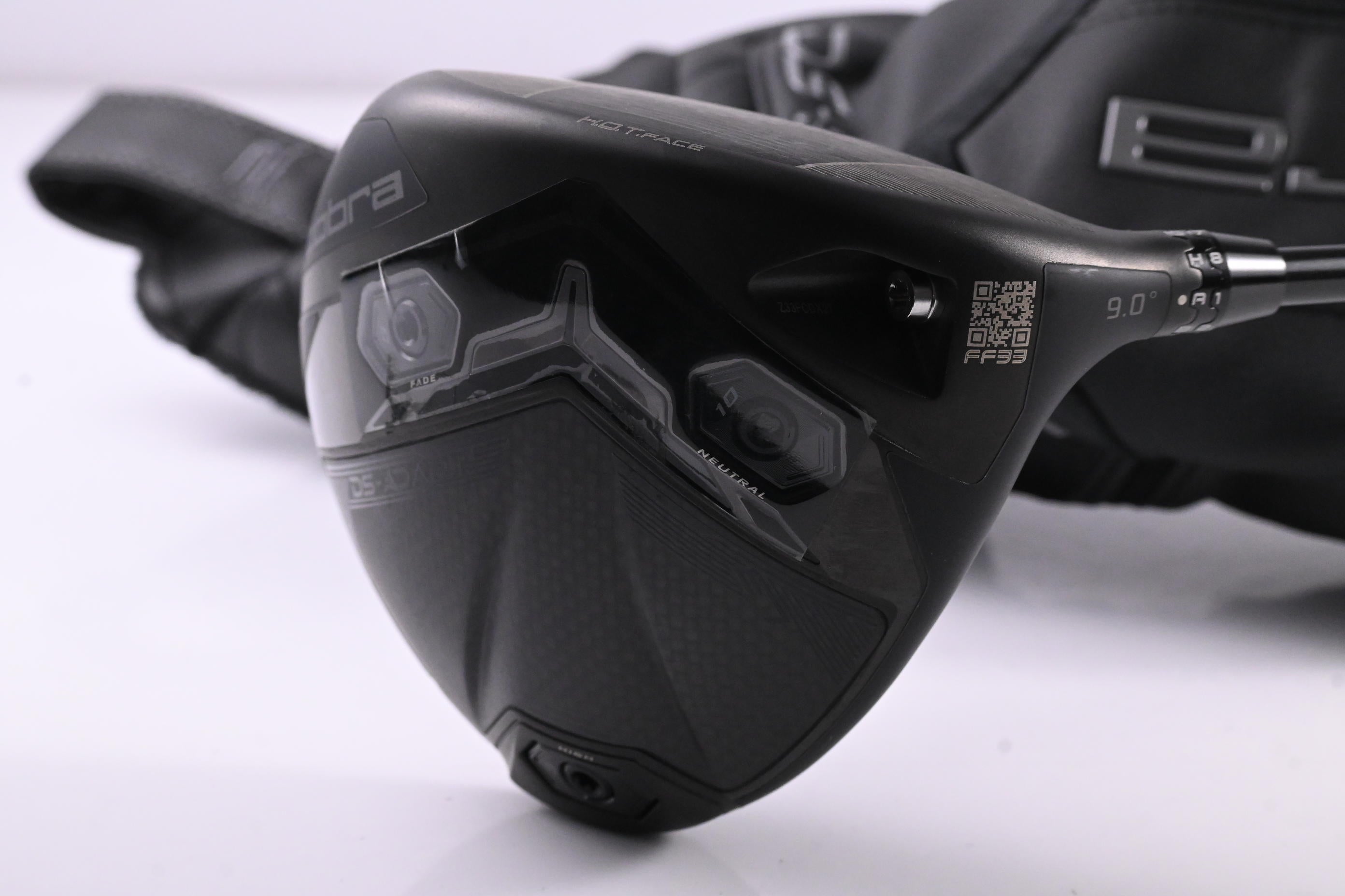 Cobra DS-Adapt LS Driver / 9 Degree / Stiff Flex Project X Denali Black 60 Shaft