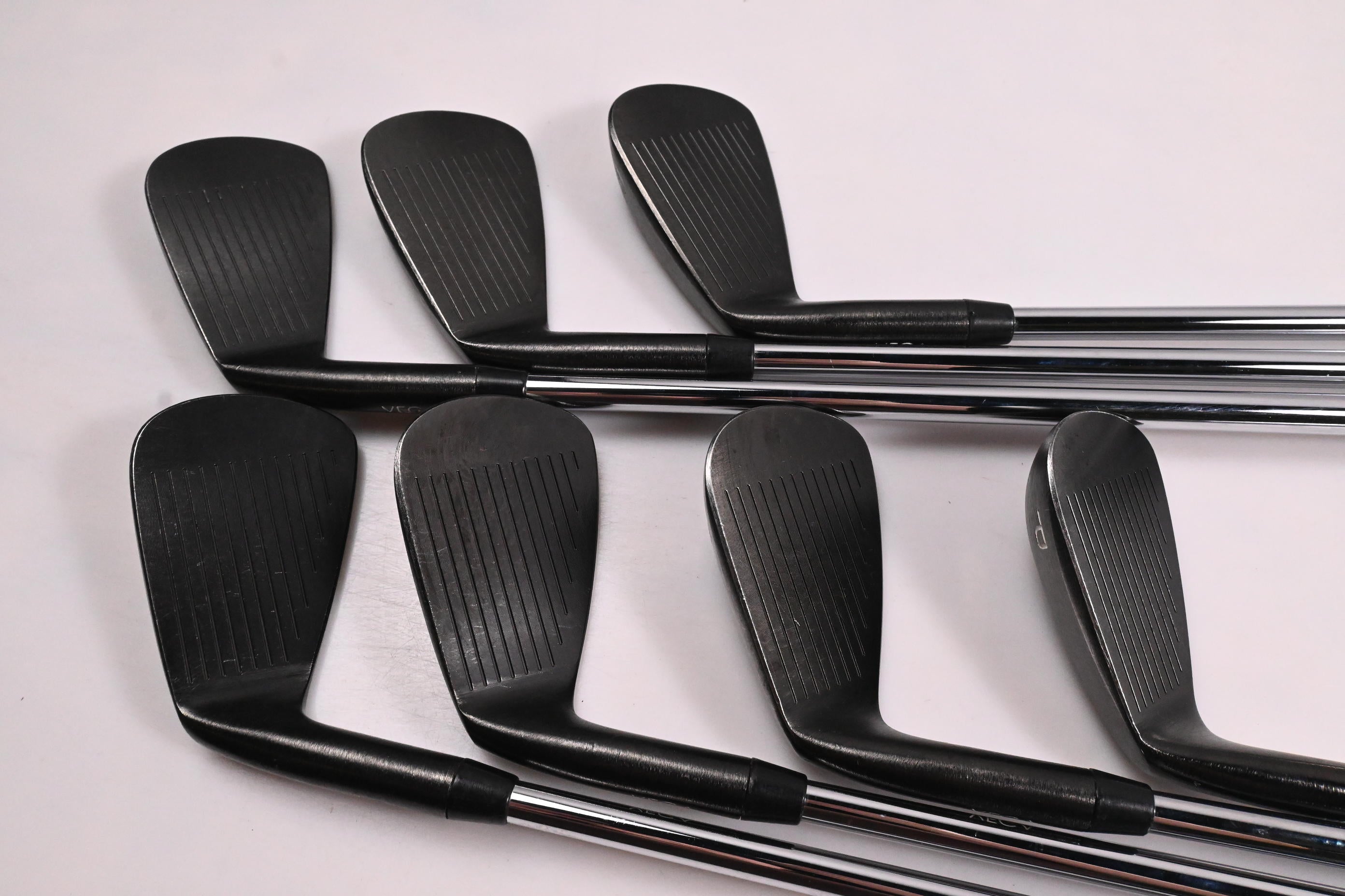 Vega VMB Irons / 4-PW / Stiff Flex Project X Precision Shafts