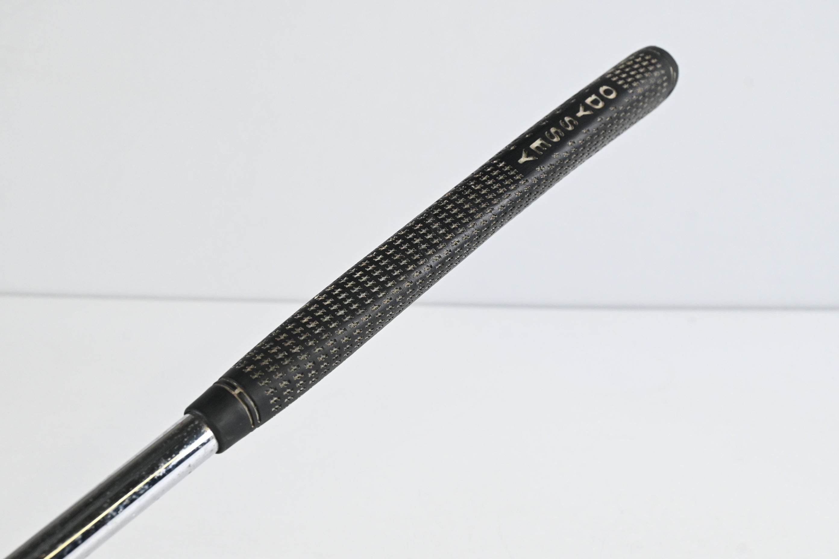 Odyssey White Hot #2 Centre Shafted Putter / 35 Inch