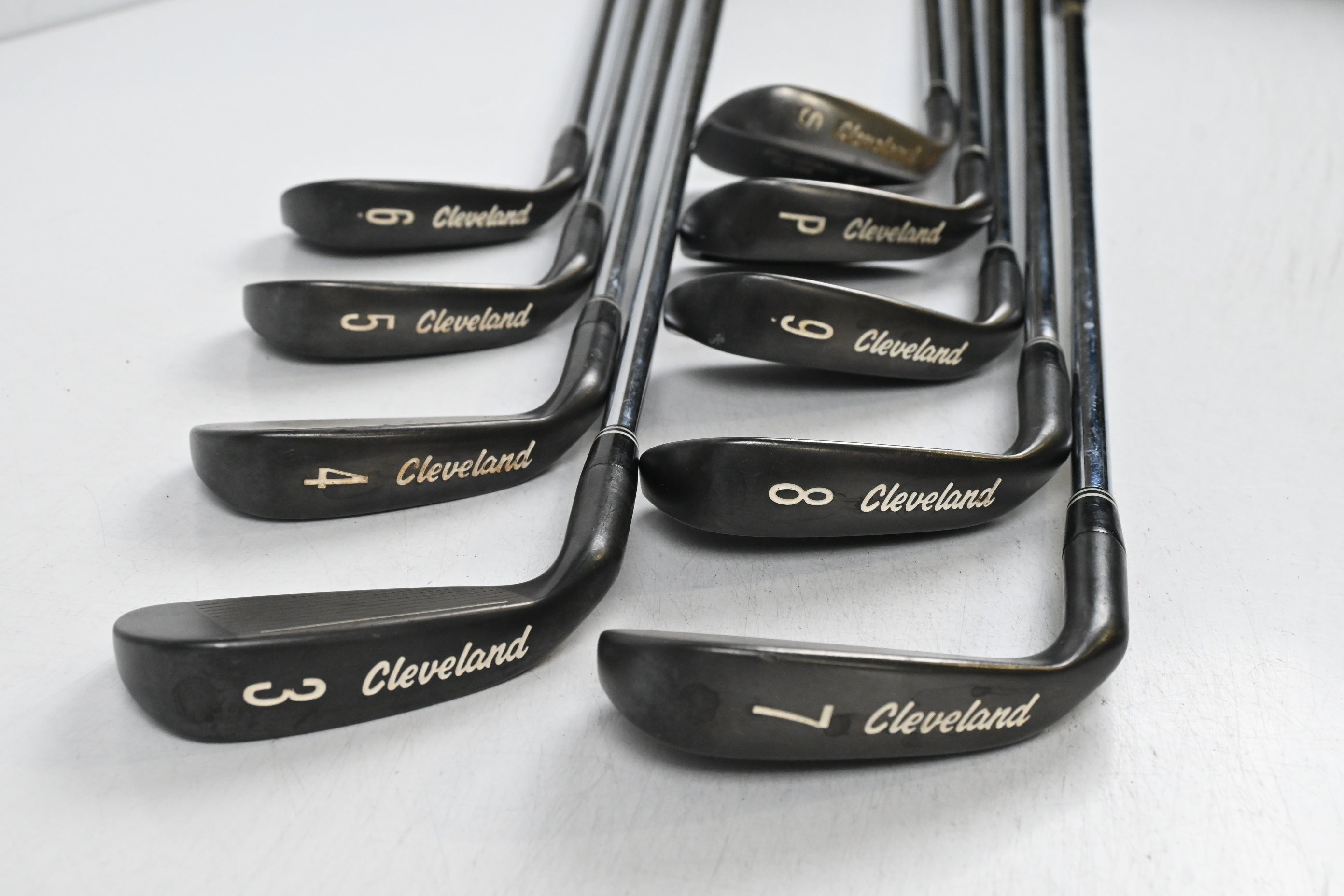 Cleveland TA5 Irons / 3-PW+SW / Regular Flex Sensi Core Shafts