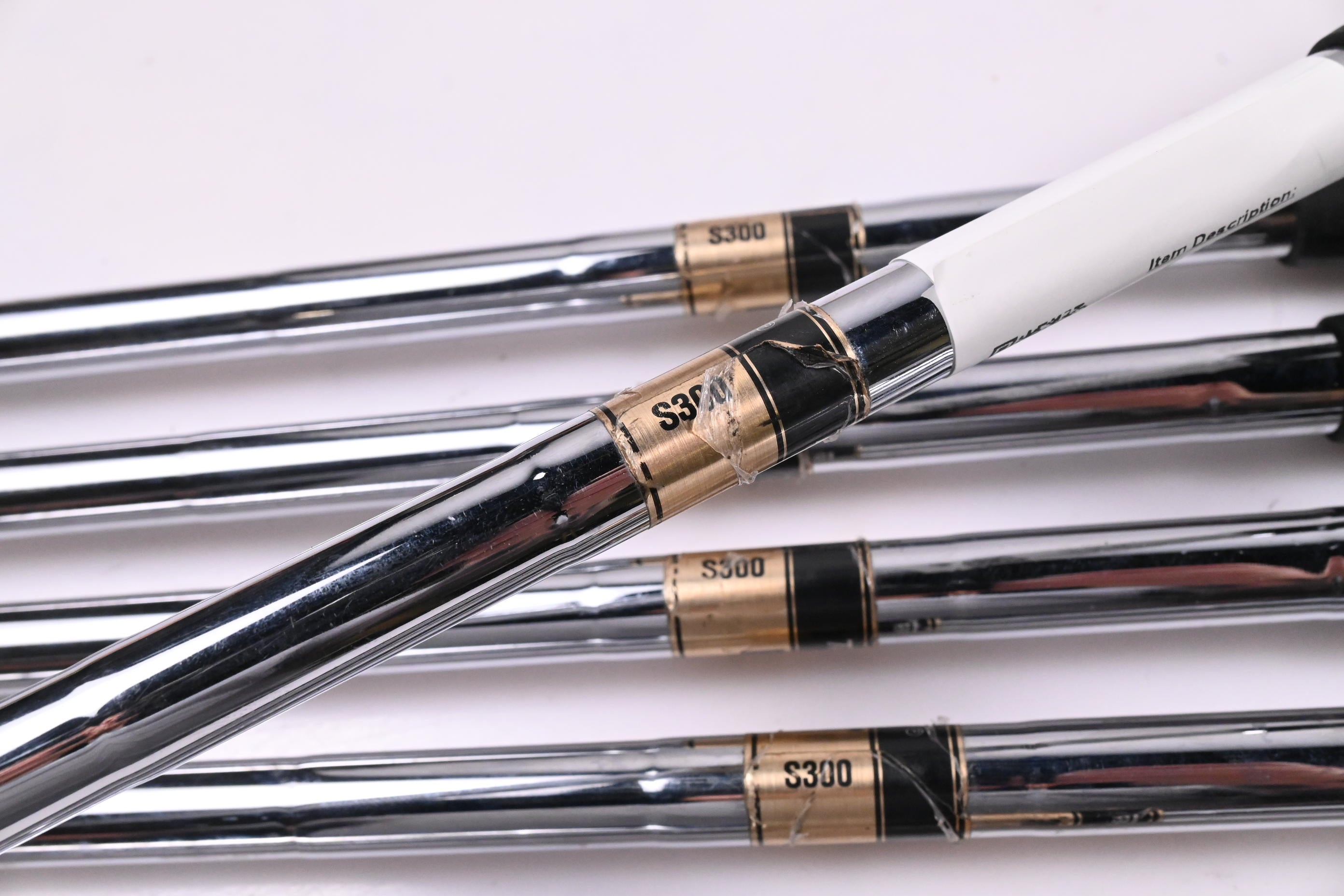 Titleist 714 AP2 Irons / 3-PW / Stiff Flex Dynamic Gold S300 Shafts