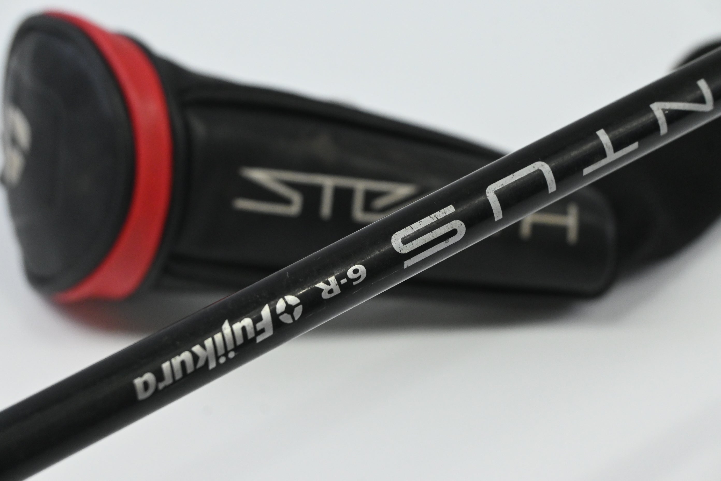 Taylormade Stealth #4 Hybrid / 22 Degree / Regular Flex Fujikura Ventus Red 6