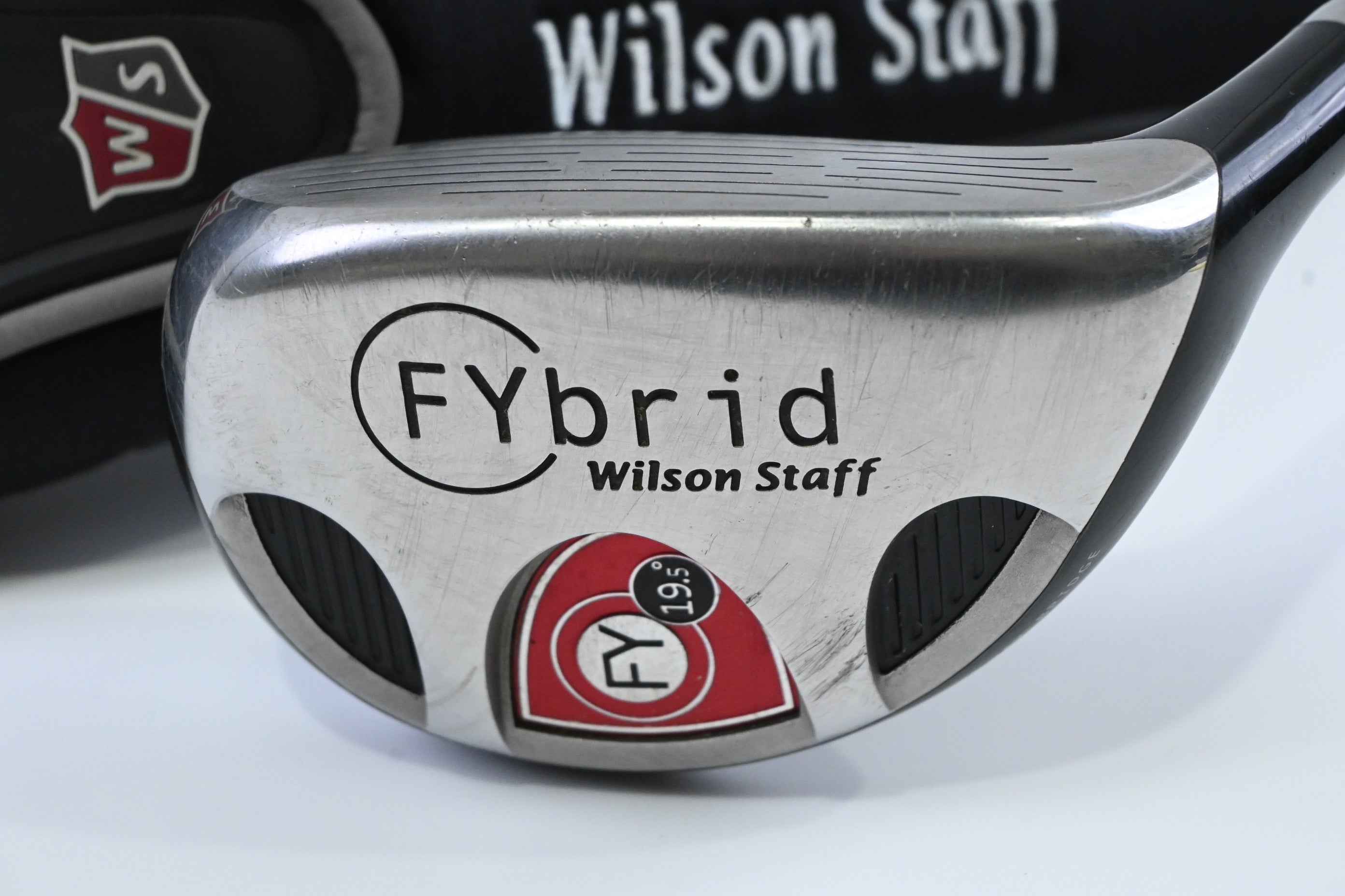 Wilson Staff Fybrid #3 Hybrid / 19.5 Degree / Stiff Flex UST Proforce V2 68