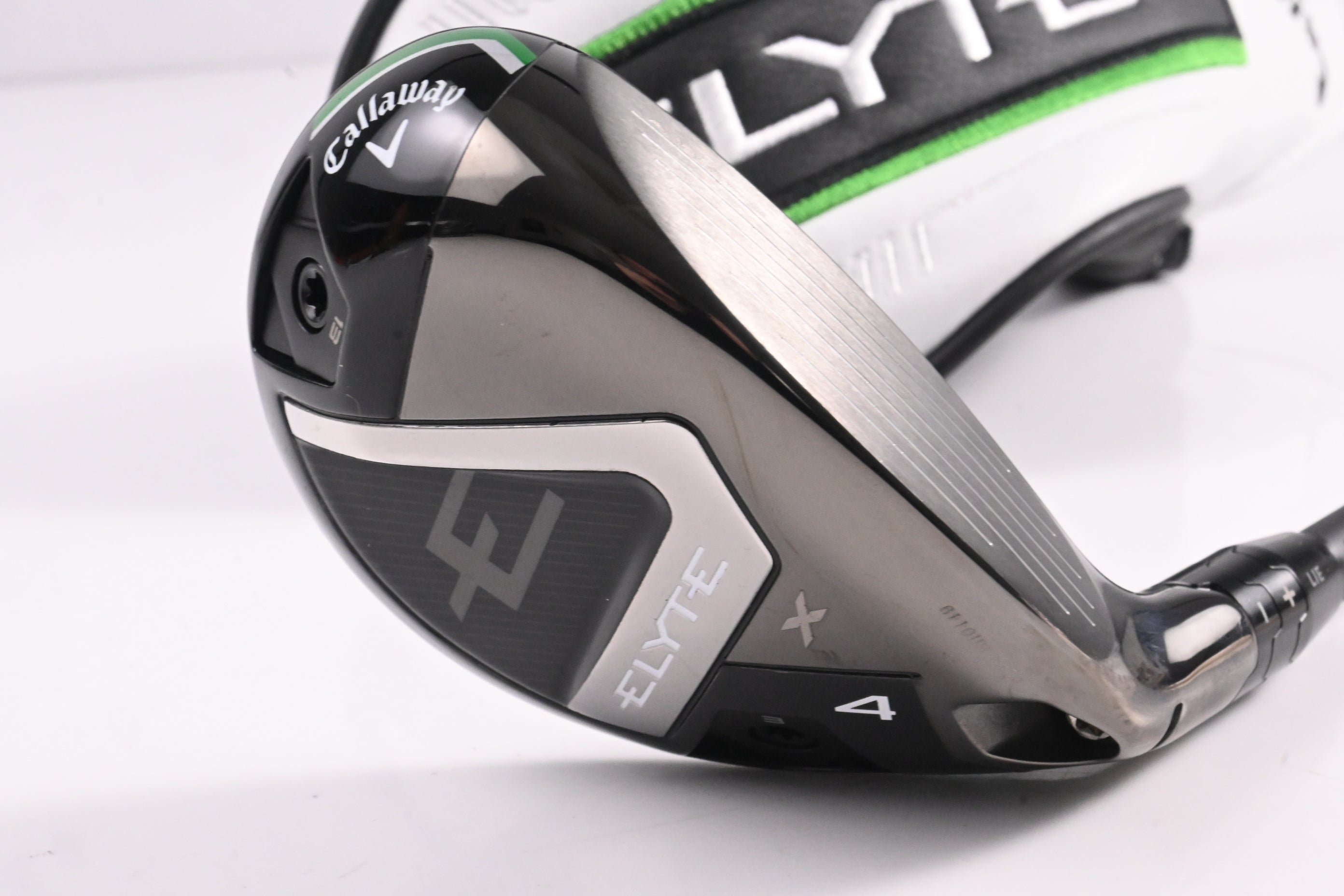 Callaway Elyte X #4 Hybrid / 21 Degree / Senior Flex Vanquish 5 Shaft
