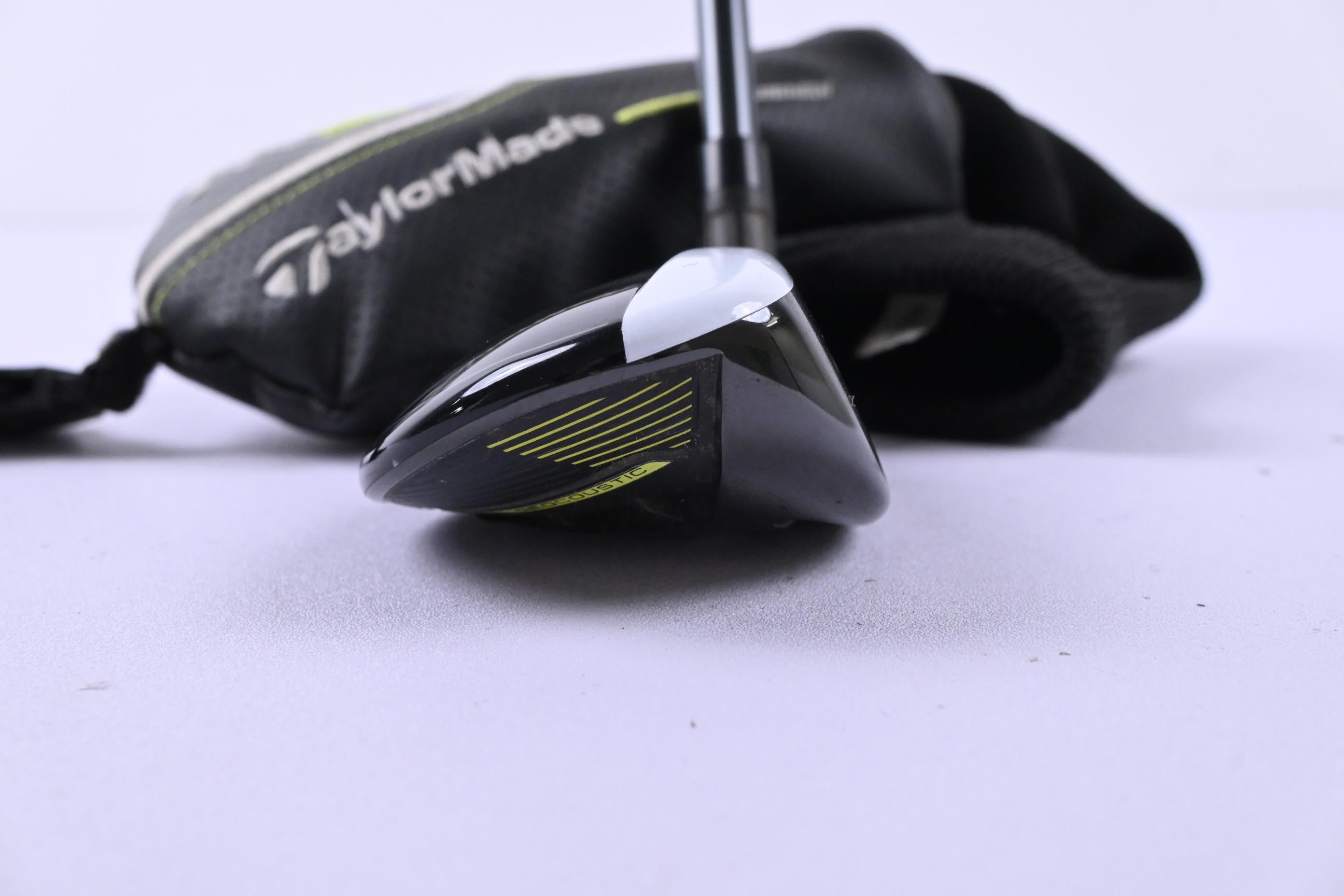 Taylormade M2 #4 Hybrid / 22 Degree / Regular Flex M2 REAX 65 Shaft