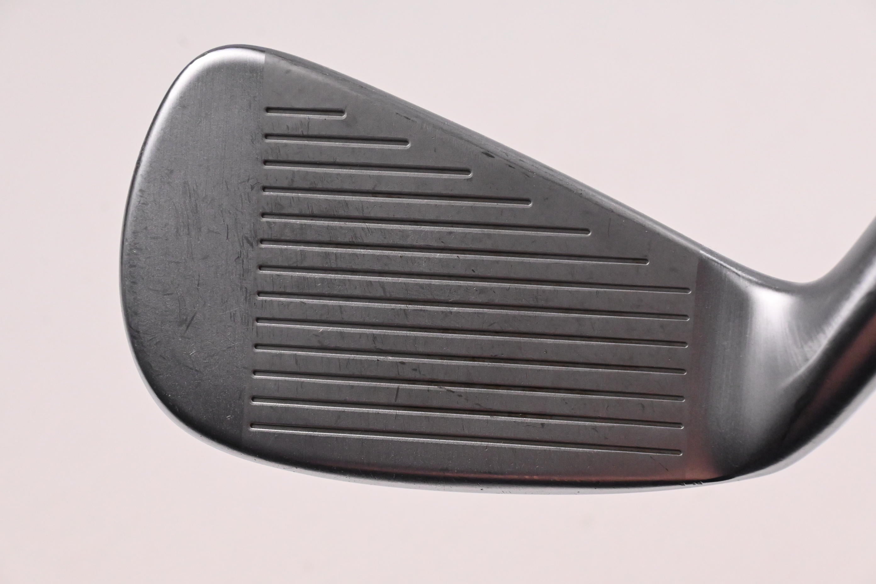 Taylormade P790 2021 #4 Iron / Stiff Flex Dynamic Gold 105 S300 Shaft
