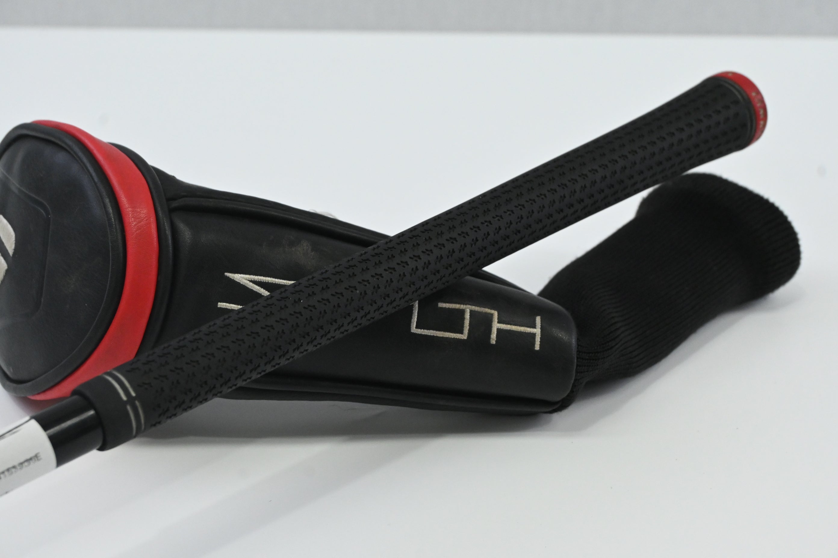 Taylormade Stealth #4 Hybrid / 22 Degree / Regular Flex Fujikura Ventus Red 6