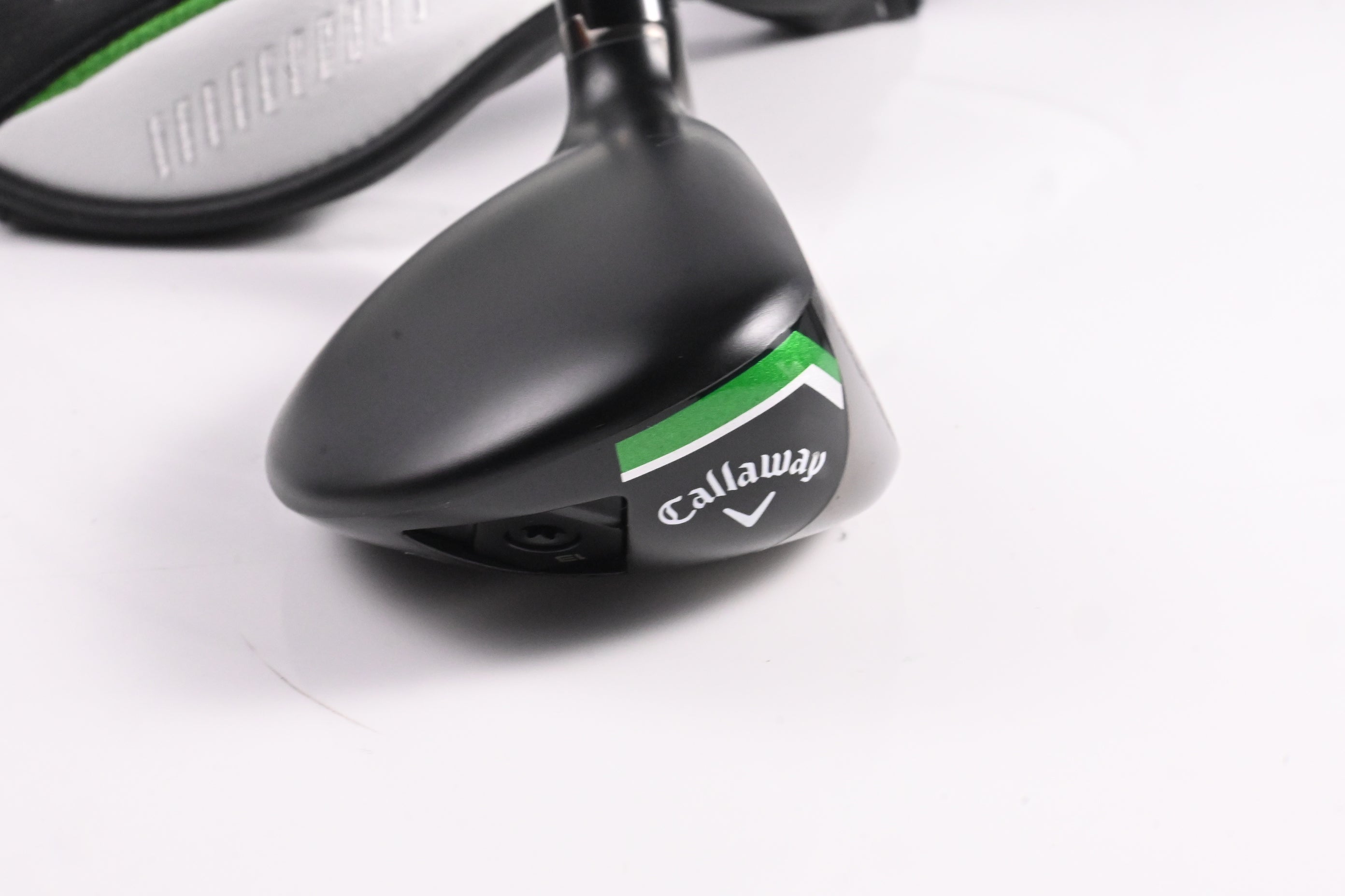 Callaway Elyte X #4 Hybrid / 21 Degree / Senior Flex Vanquish 5 Shaft