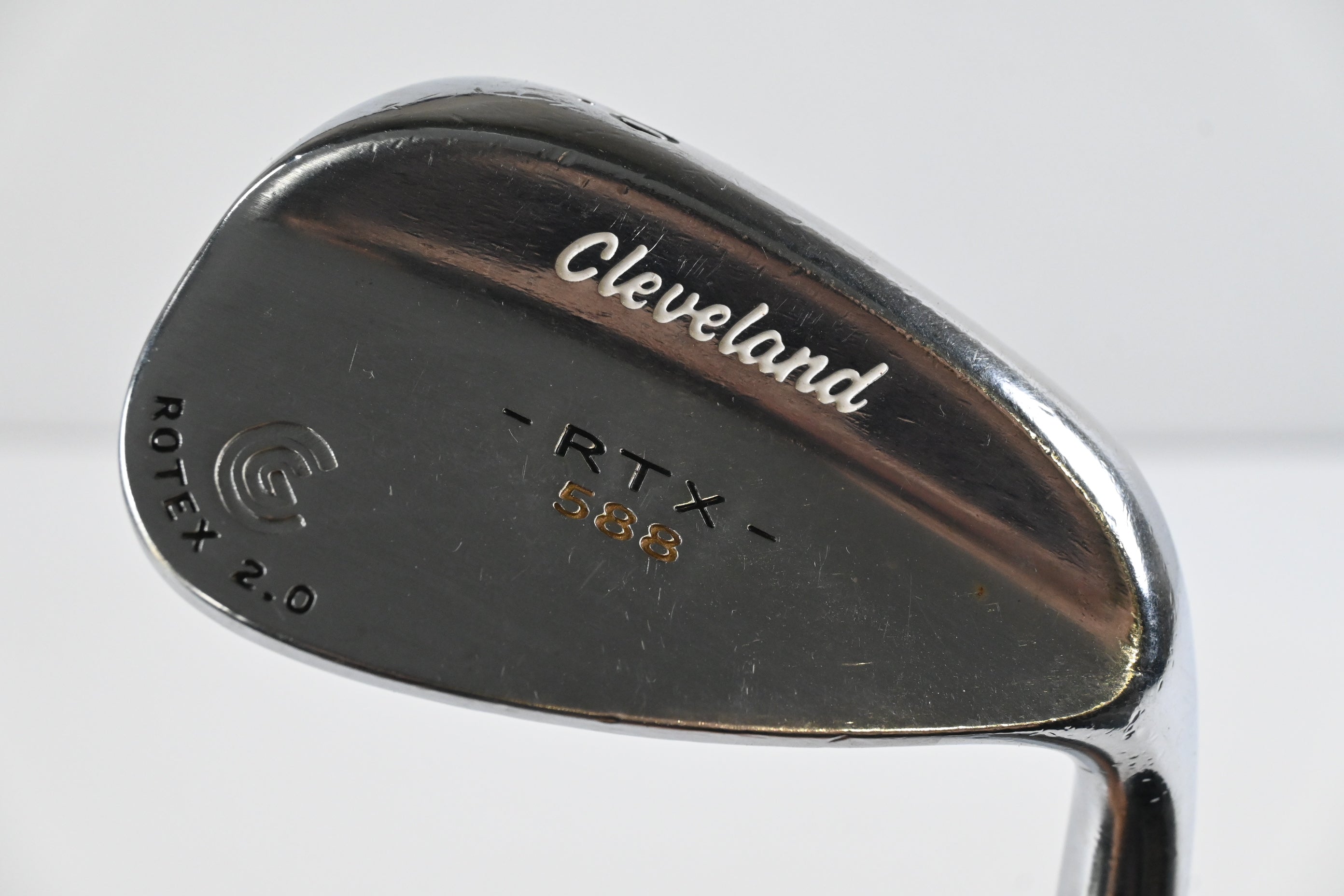 Cleveland 588 RTX 2.0 Gap Wedge / 50 Degree / Wedge Flex Dynamic Gold Shaft