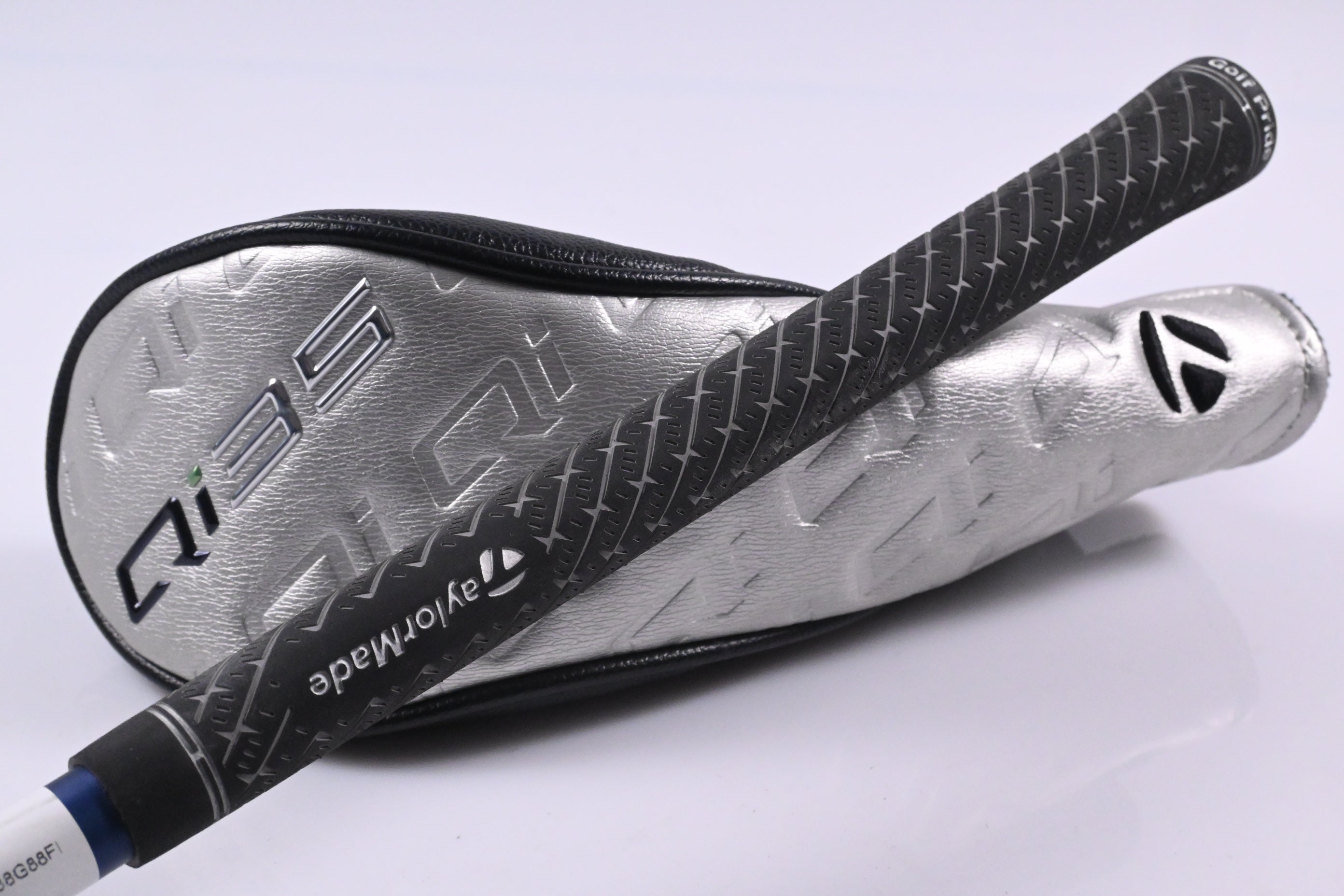 Taylormade Qi35 #3 Hybrid / 19 Degree / Stiff Flex Fujikura Ventus Blue 7 Shaft