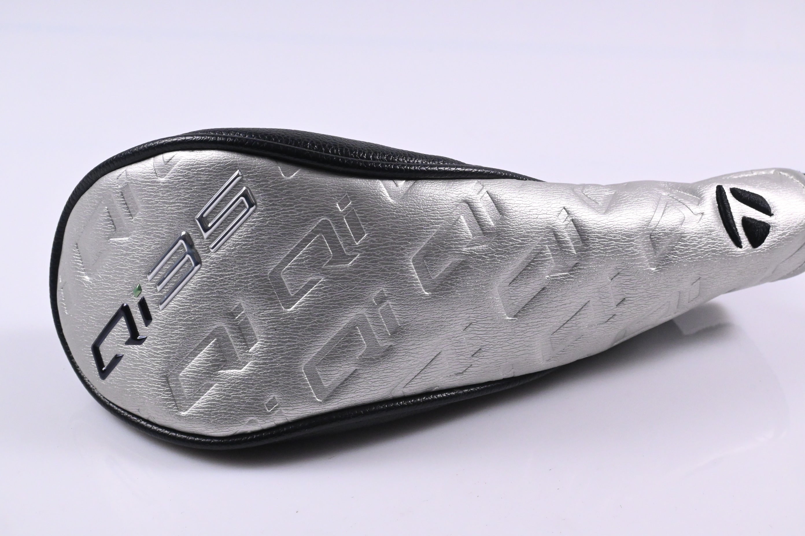 Taylormade Qi35 #3 Hybrid / 19 Degree / Stiff Flex Fujikura Ventus Blue 7 Shaft