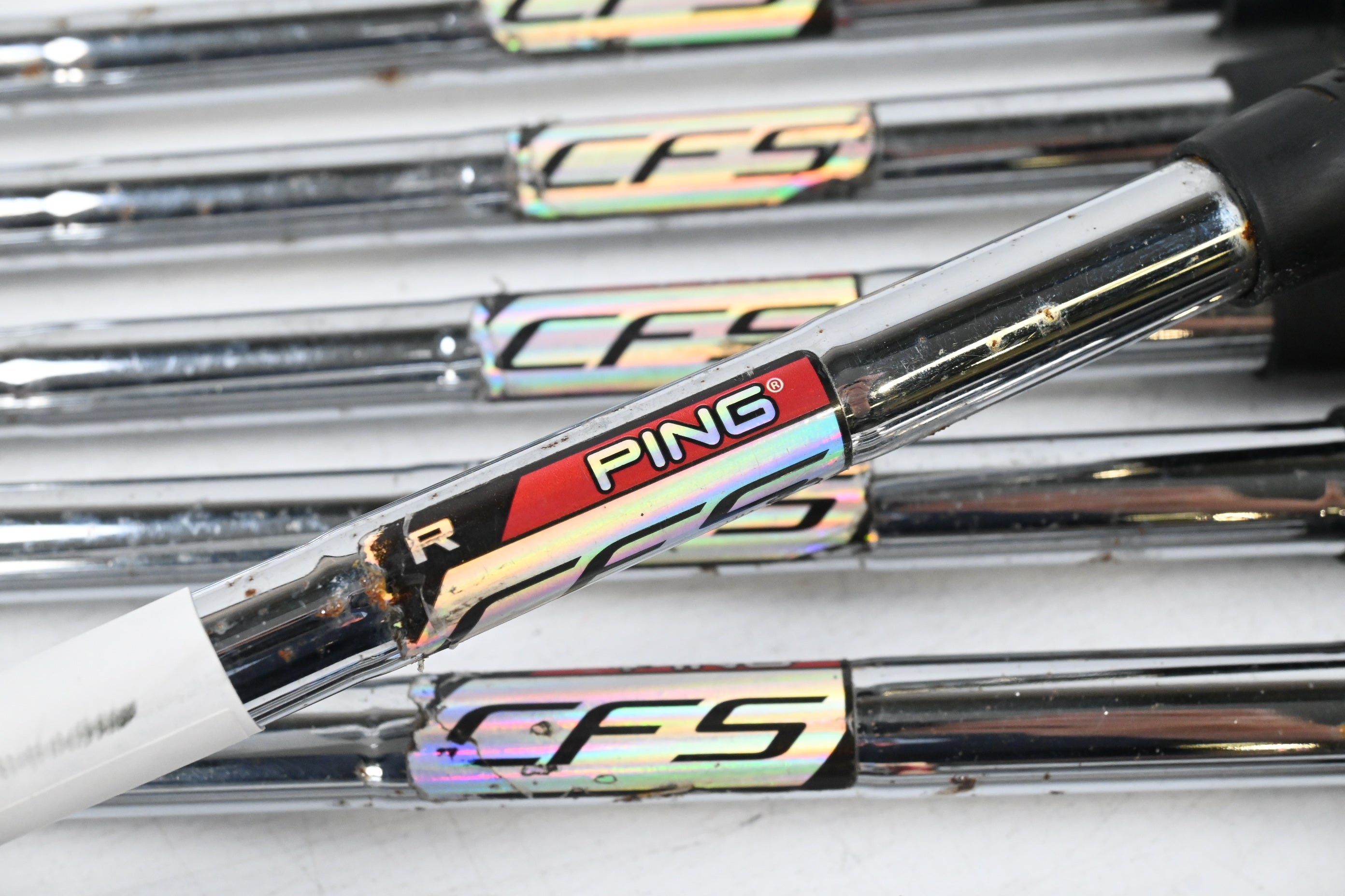 Ping i20 Irons / 4-PW+GW / Black Dot / Regular Ping CFS Shafts