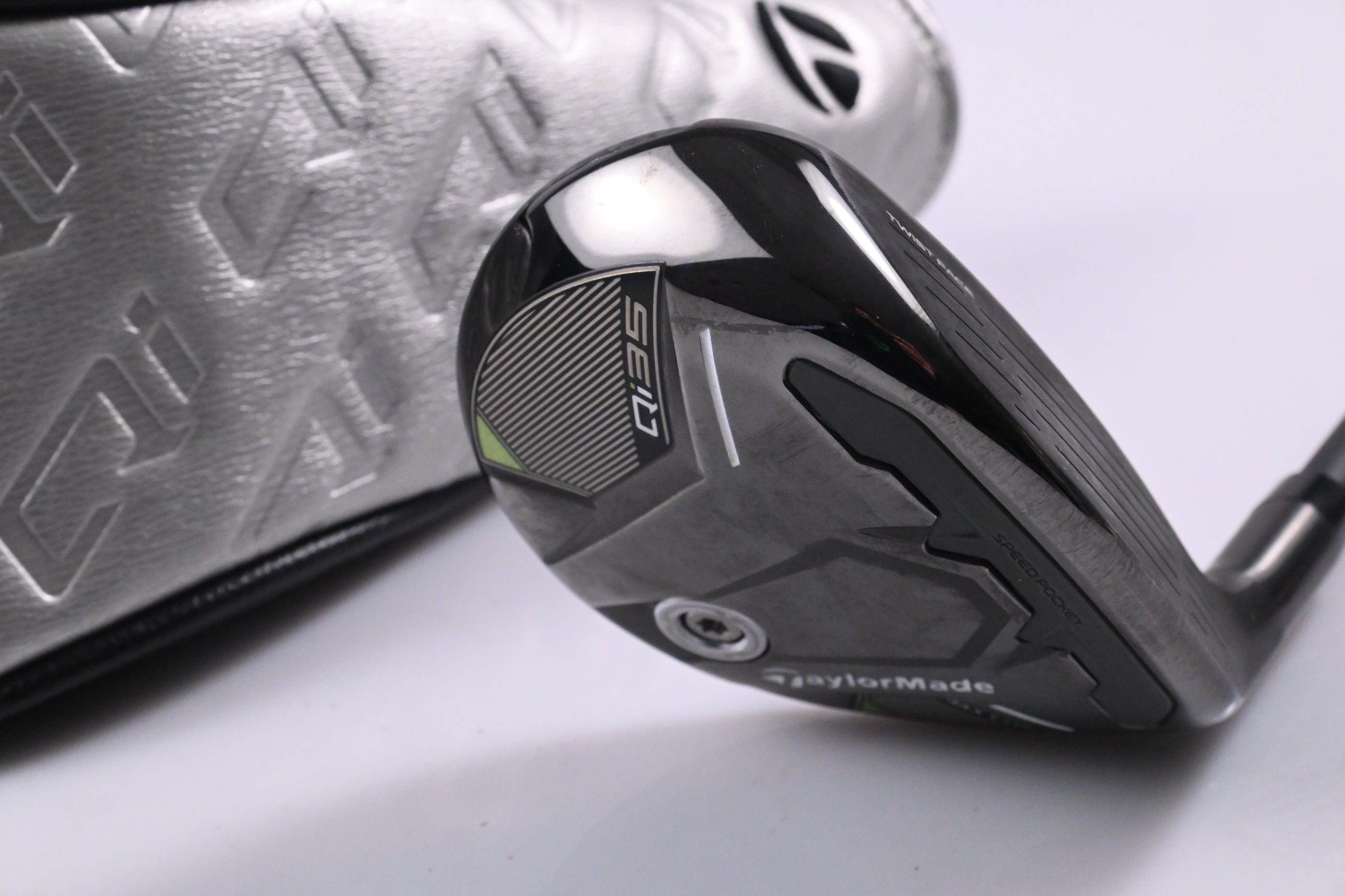 Taylormade Qi35 Max Lite #5 Hybrid / 27 Degree / Senior Flex Vanquish 5 Shaft