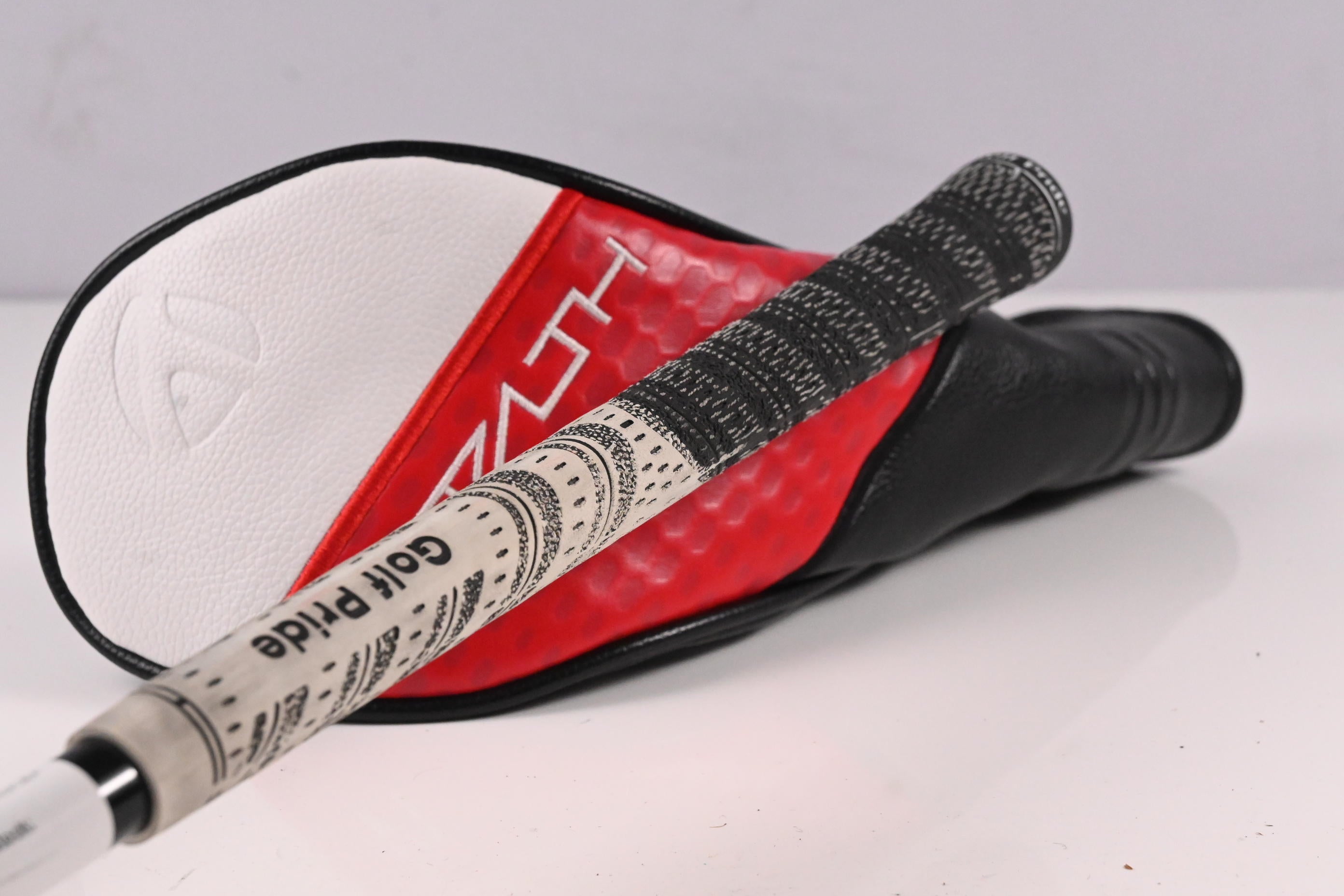 Taylormade Stealth #5 Wood / 18 Degree / Stiff Flex Ventus Red 6 Shaft