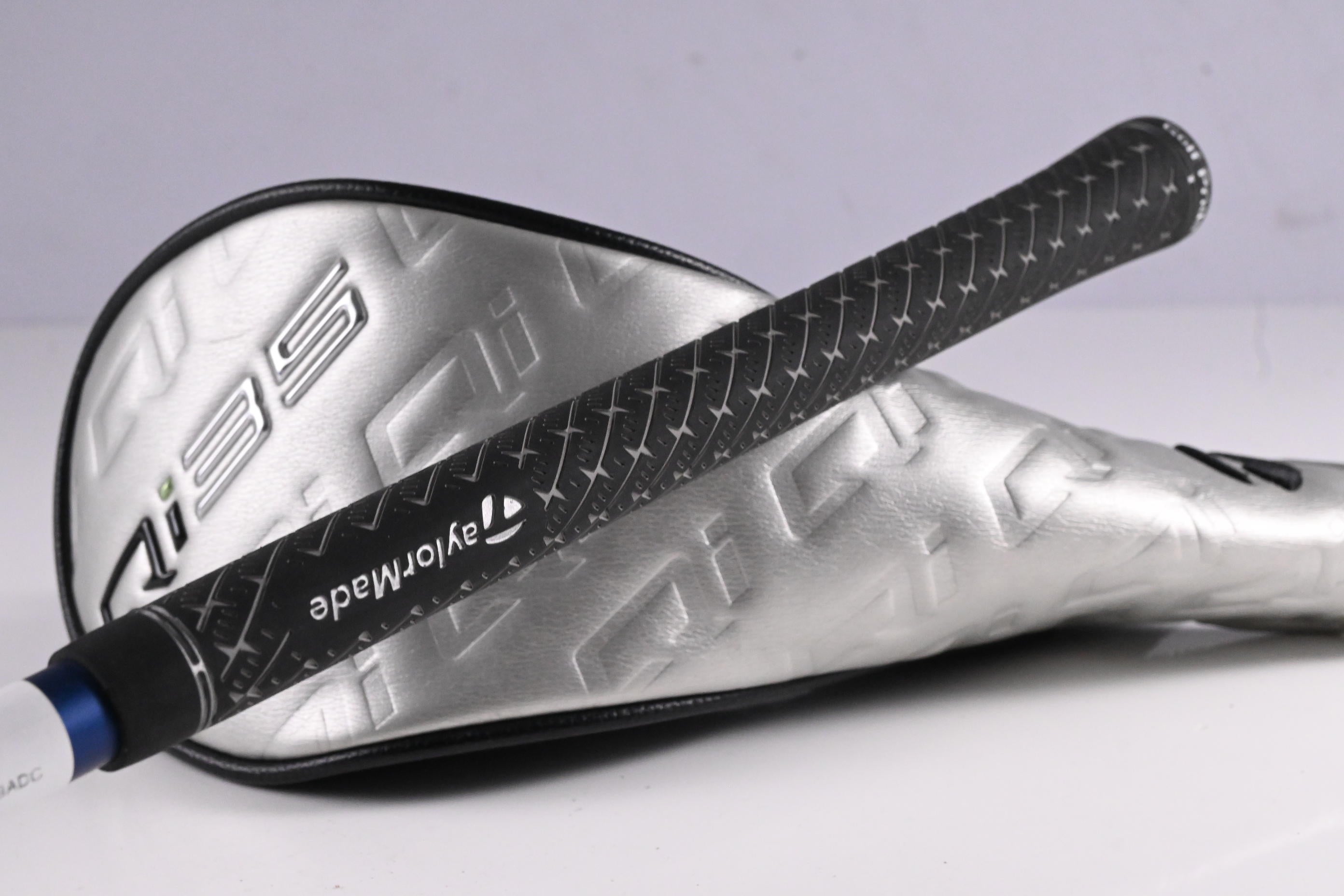 Taylormade Qi35 #5 Wood / 18 Degree / Regular Flex Ventus Blue 5 Shaft