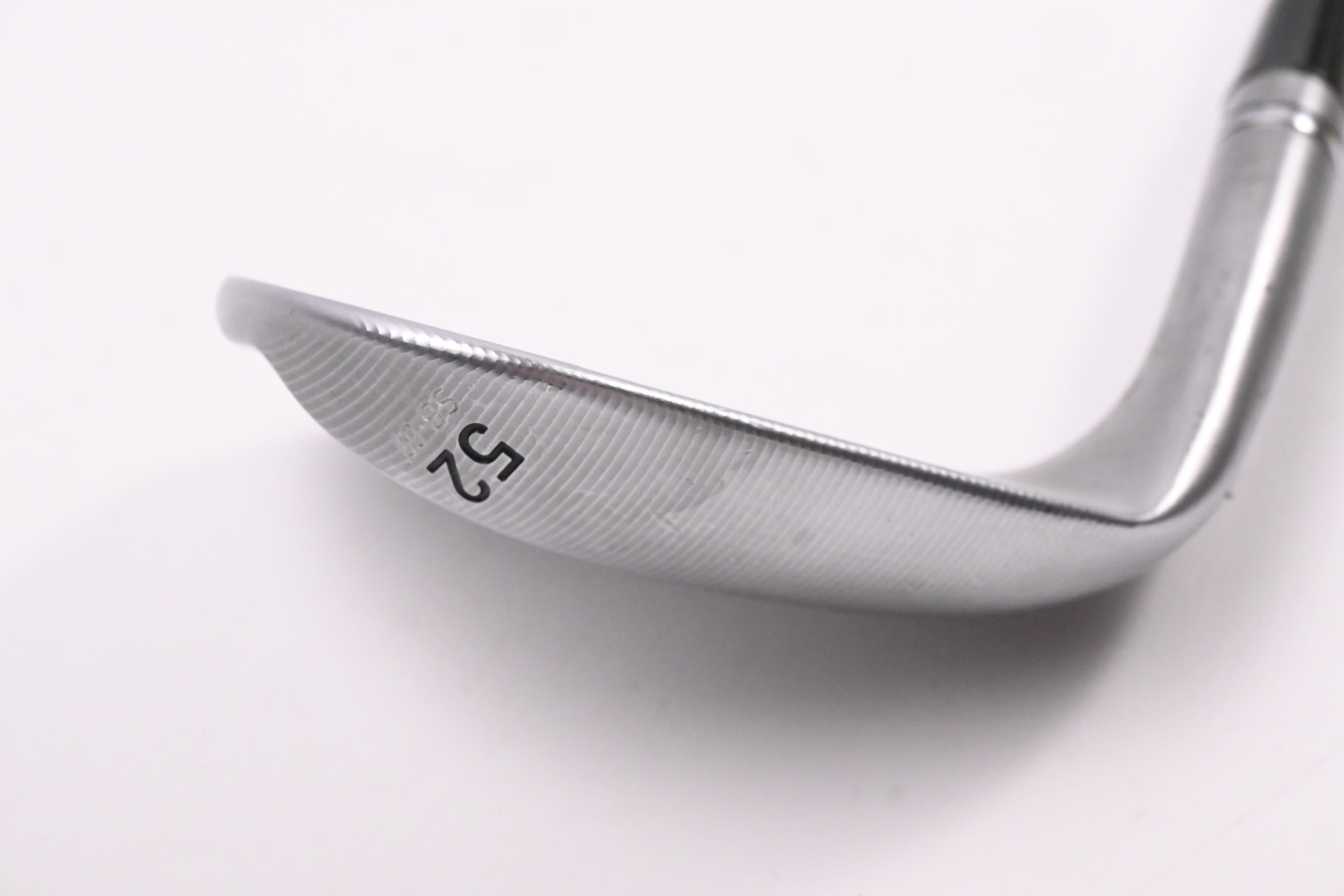 Taylormade Milled Grind 5 Gap Wedge / 52 Degree / X-Flex NS Pro Modus 3 Tour 120