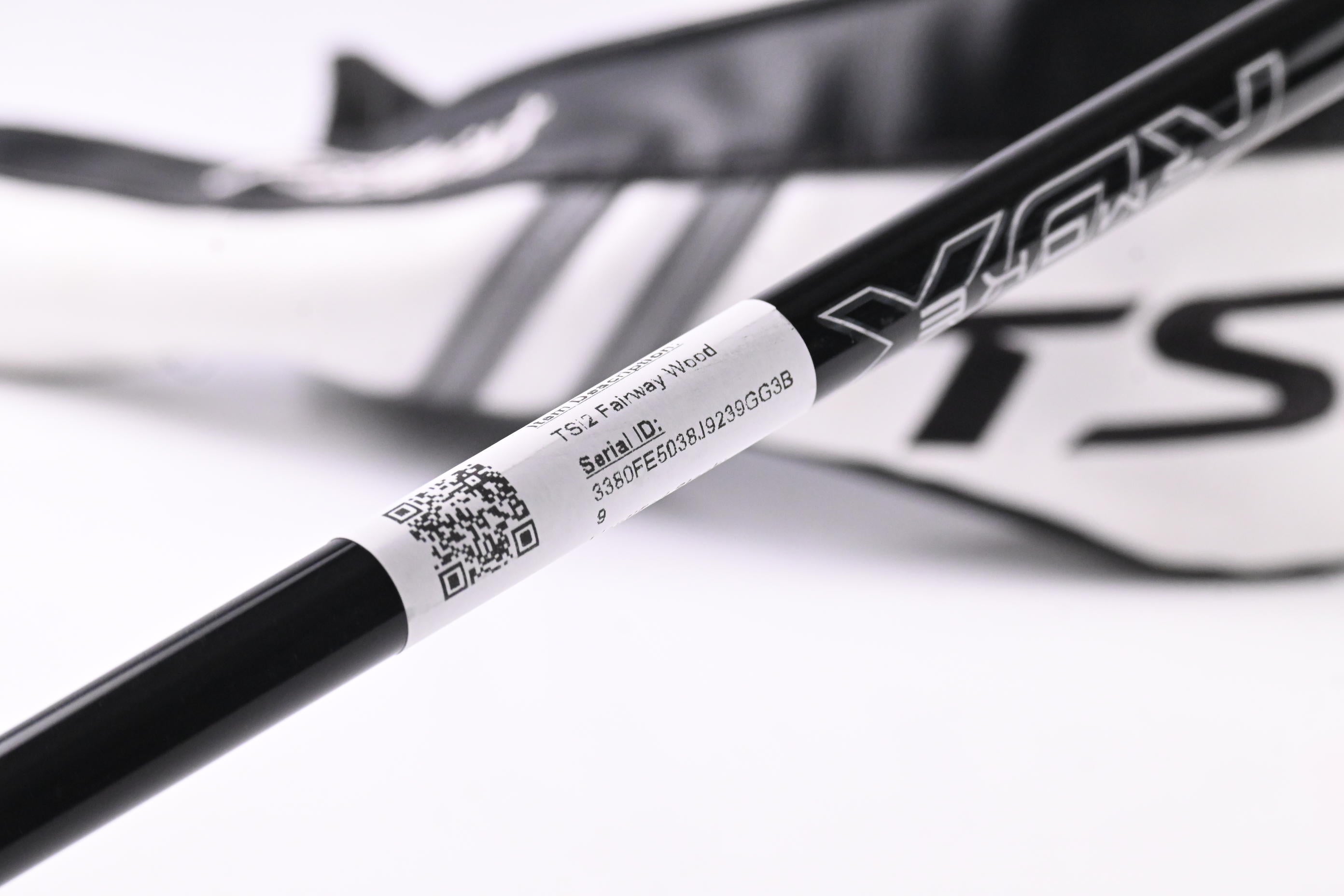 Titleist TSi2 #3 Wood / 16.5 Degree / Stiff Flex HZRDUS Smoke RDX Black 70 Shaft