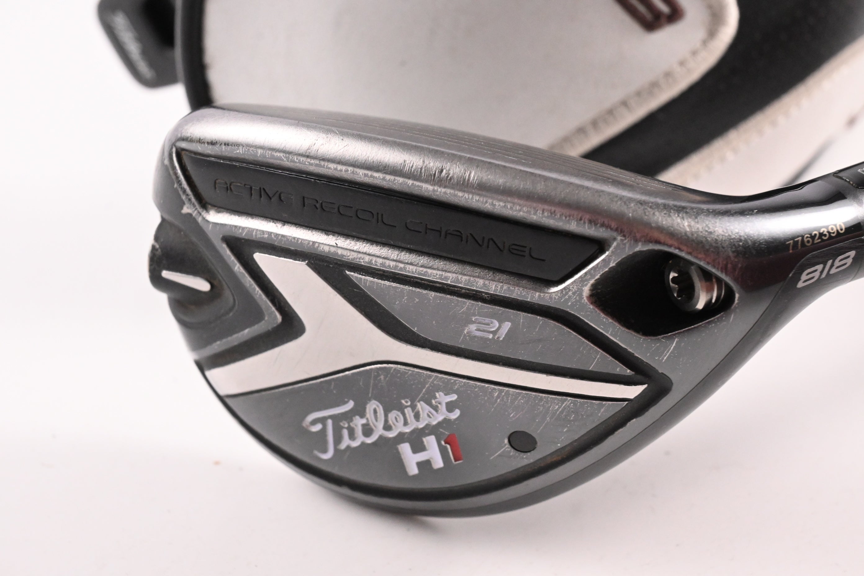 Titleist 818 H1 #3 Hybrid / 21 Degree / Stiff Flex Tensei CK Red 60 HY Shaft