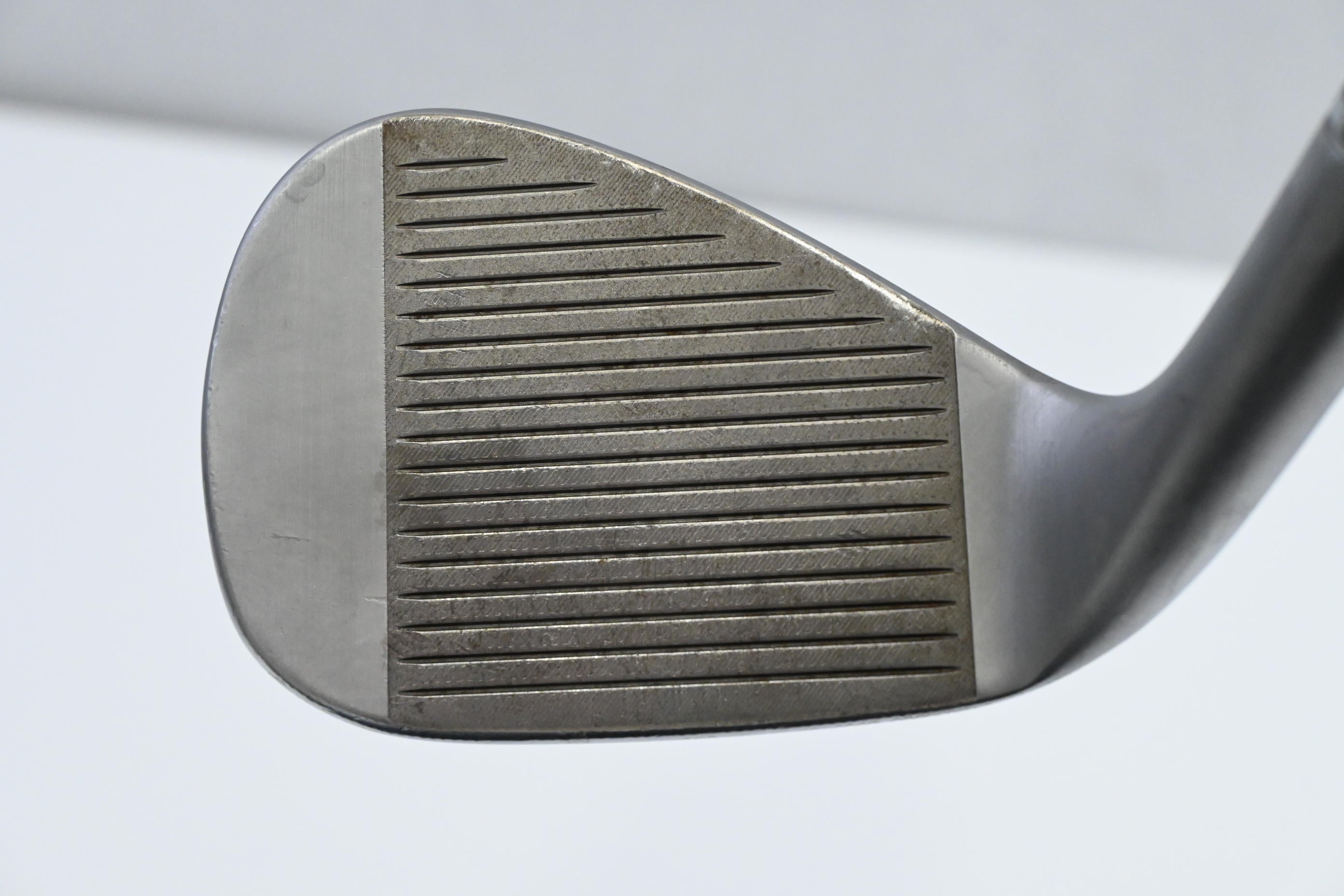Taylormade Milled Grind 5 Gap Wedge / 50 Degree / Stiff Flex KBS Ten 125 Shaft