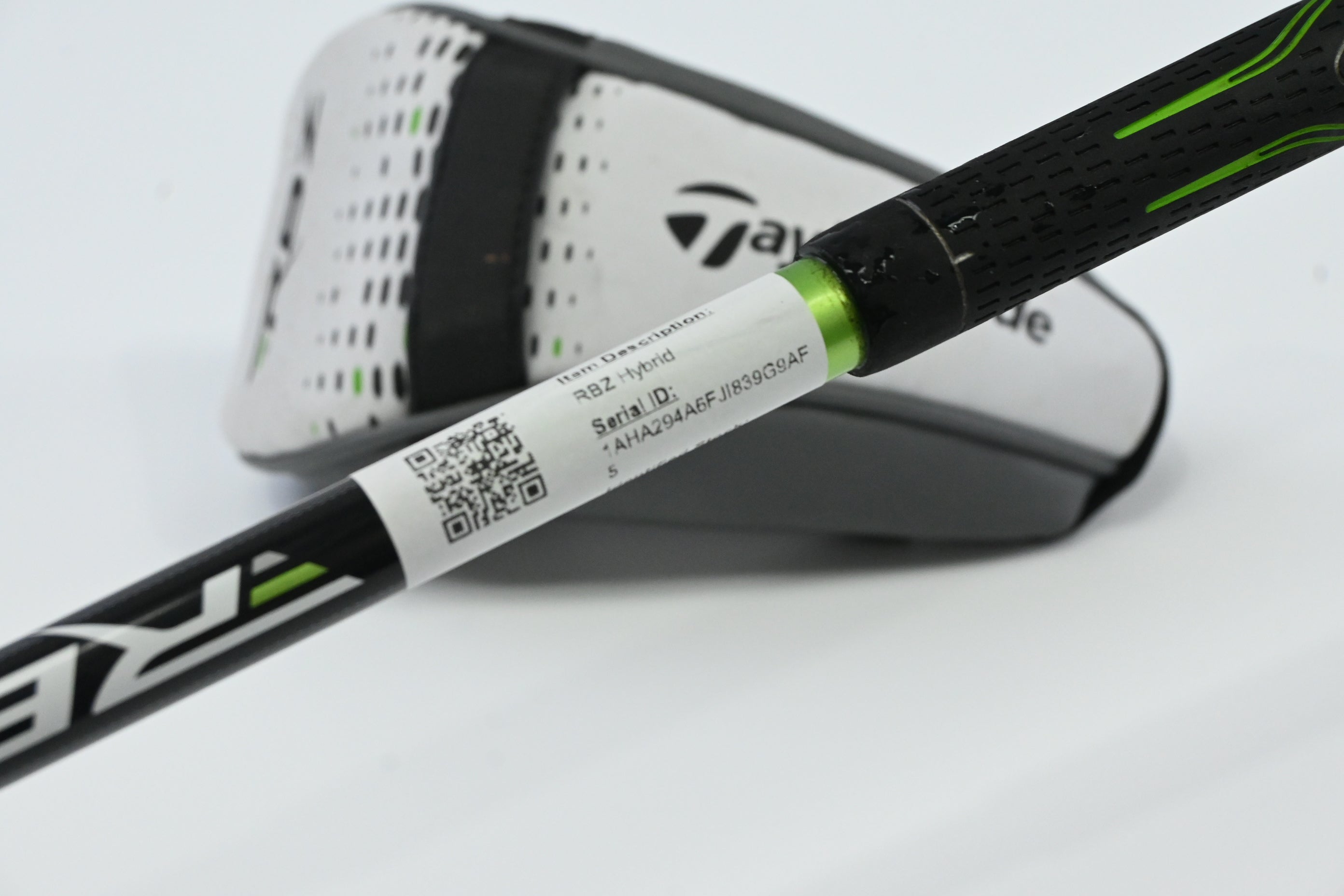 Taylormade RBZ #3 Hybrid / 19 Degree / Regular Flex Taylormade RBZ 65 Shaft