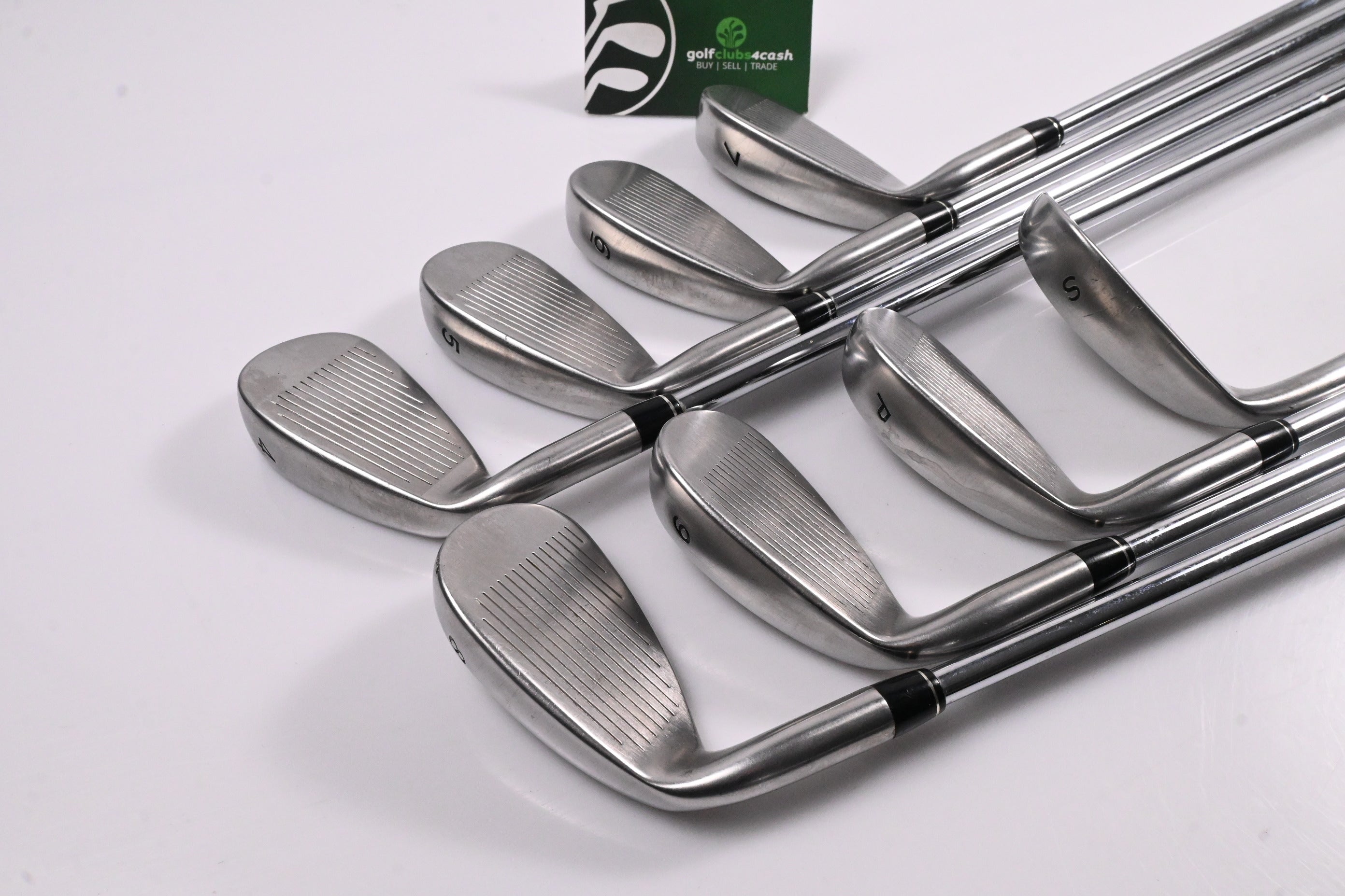 Taylormade R7 Draw Irons / 4-PW+SW / Regular Flex Taylormade T-Step 90 Shafts