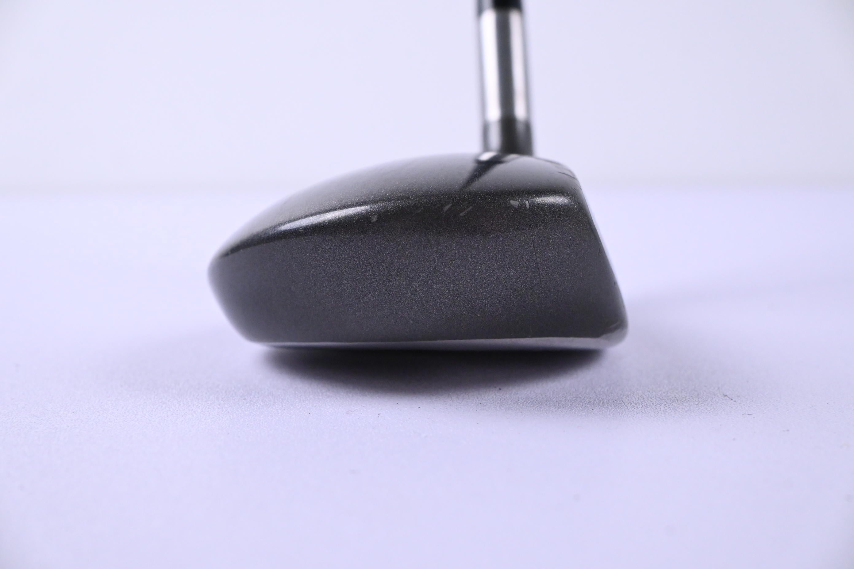 Titleist 975 F #7 Wood / 20.5 Degree / Regular Flex Titleist Ultralite Shaft