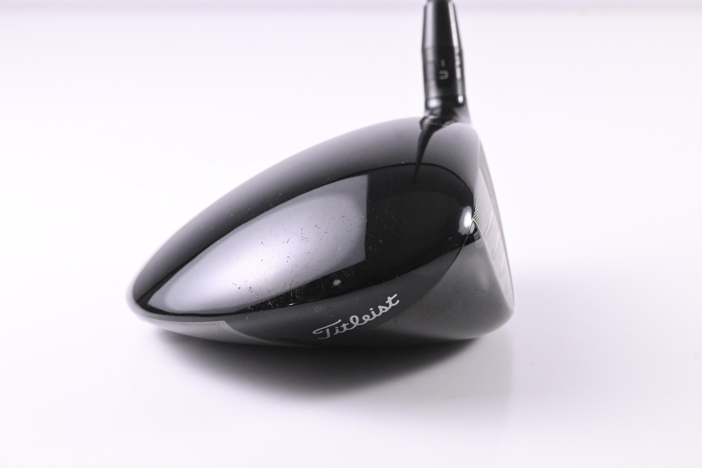 Titleist TSi2 Driver / 9 Degree / Regular Flex Kuro Kage SFW 50 Shaft