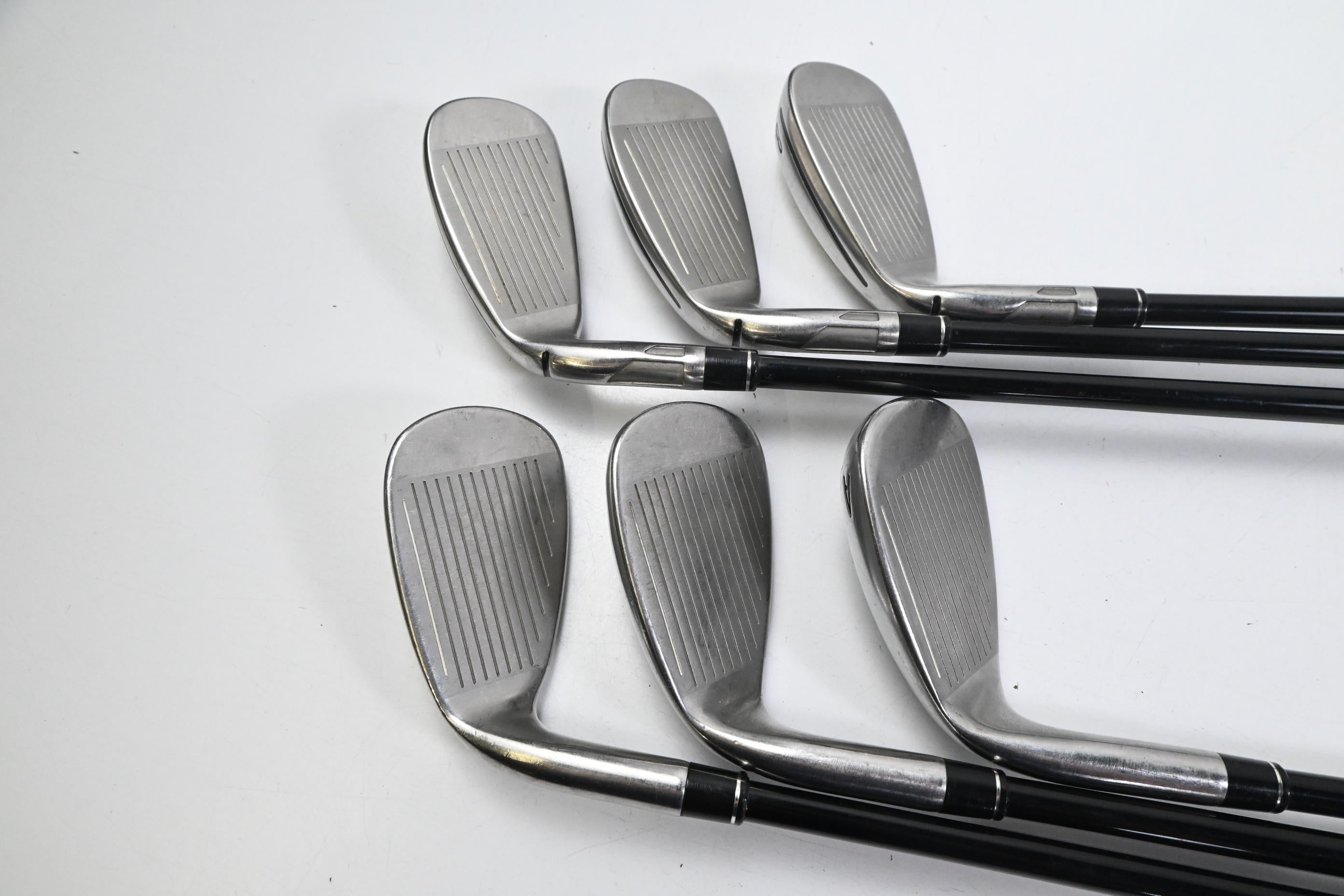 Taylormade Stealth HD Irons / 6-PW+GW / Regular Flex Fujikura Ventus Red Shafts
