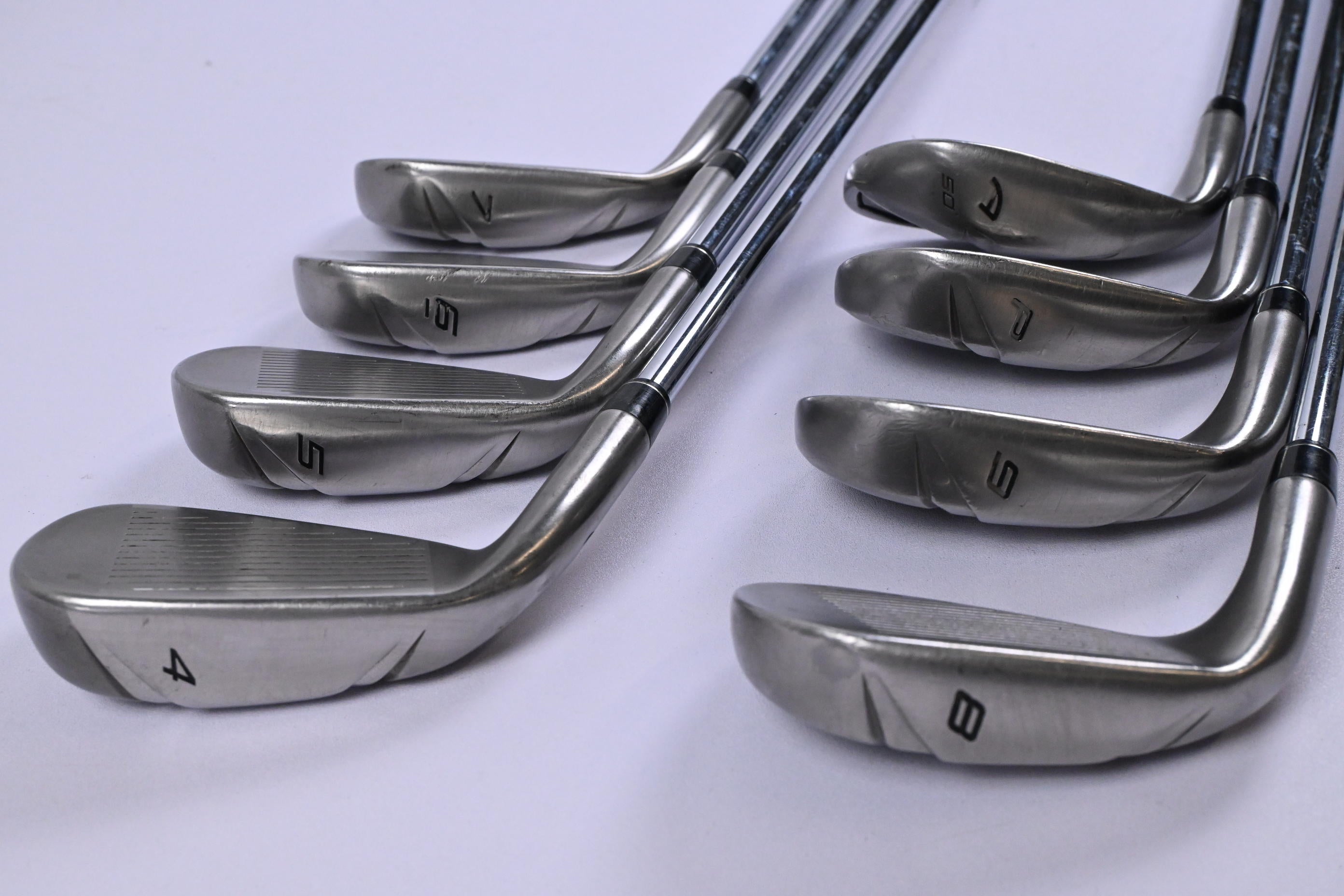 Taylormade RBZ Irons / 5-PW+GW+SW / Regular Flex Tayormade RBZ Shafts