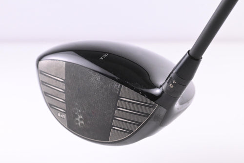 Titleist TSi2 Driver / 9 Degree / Regular Flex Kuro Kage SFW 50 Shaft