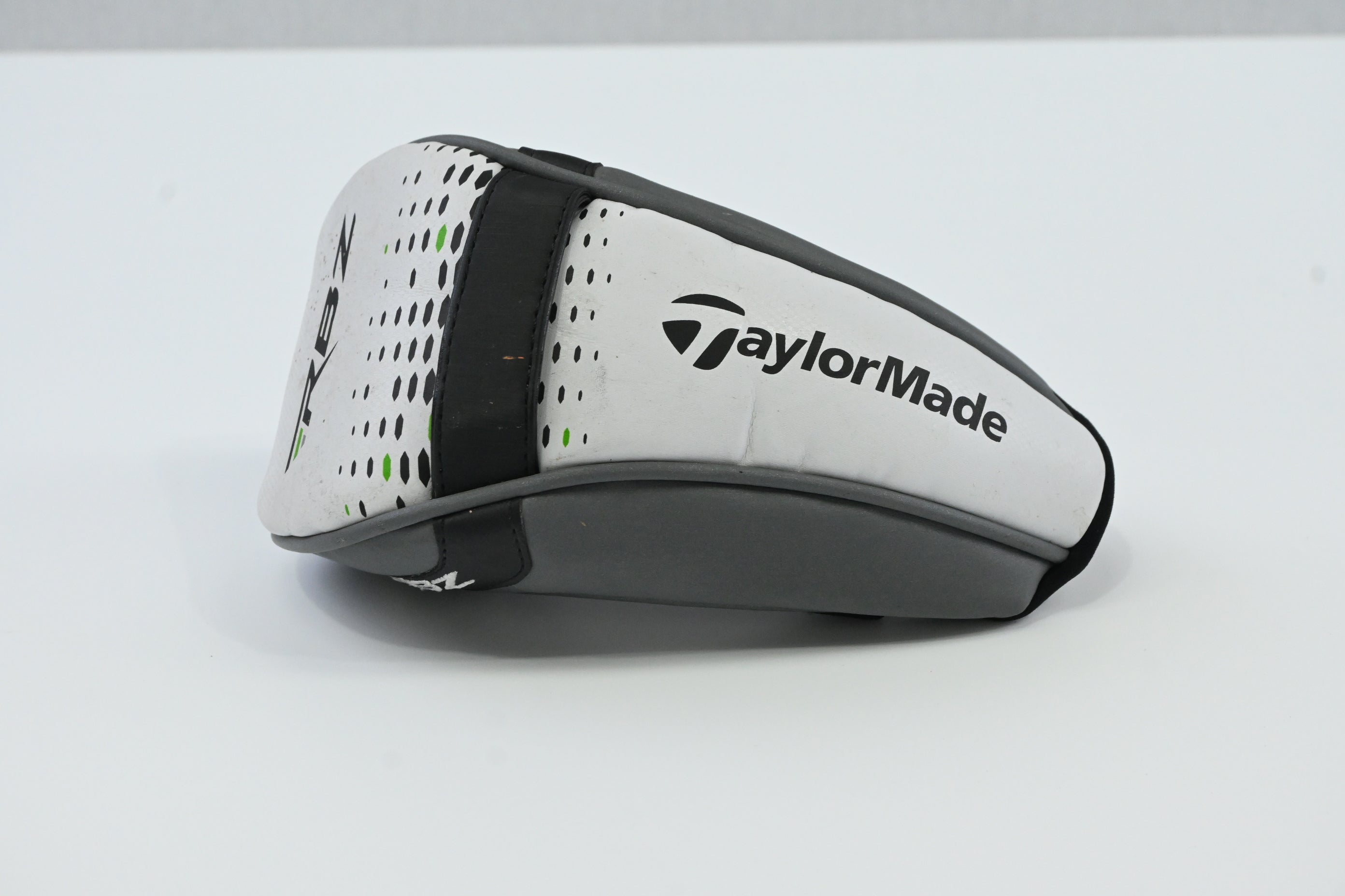 Taylormade RBZ #3 Hybrid / 19 Degree / Regular Flex Taylormade RBZ 65 Shaft