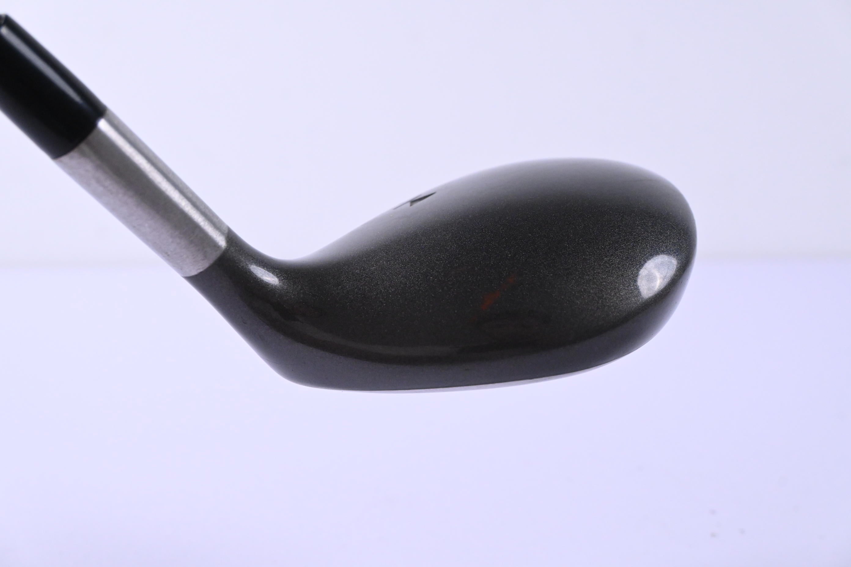 Titleist 975 F #7 Wood / 20.5 Degree / Regular Flex Titleist Ultralite Shaft