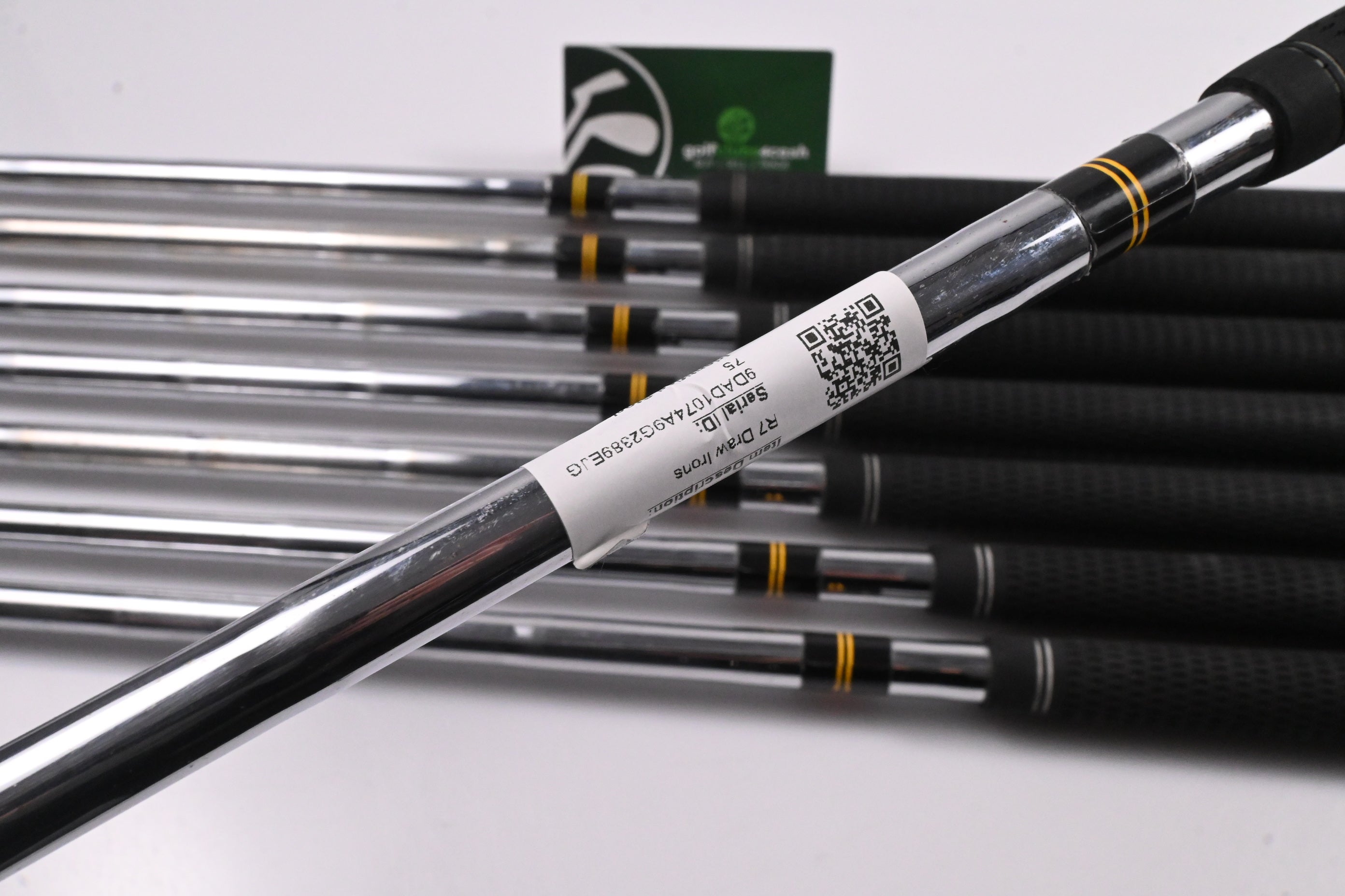 Taylormade R7 Draw Irons / 4-PW+SW / Regular Flex Taylormade T-Step 90 Shafts